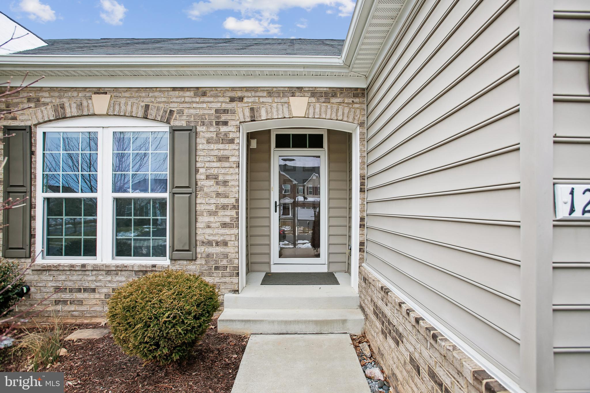 HOADLY MANOR ESTATES - Residential