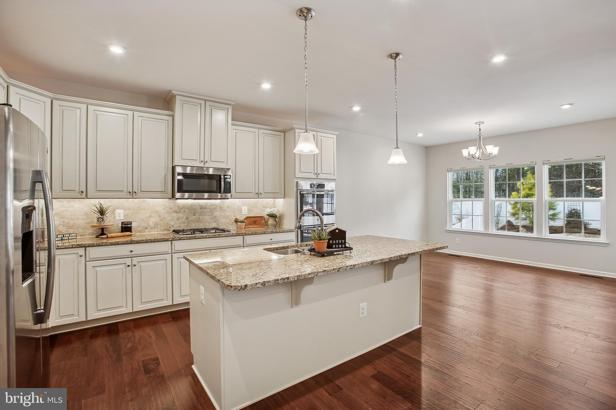 HOADLY MANOR ESTATES - Residential