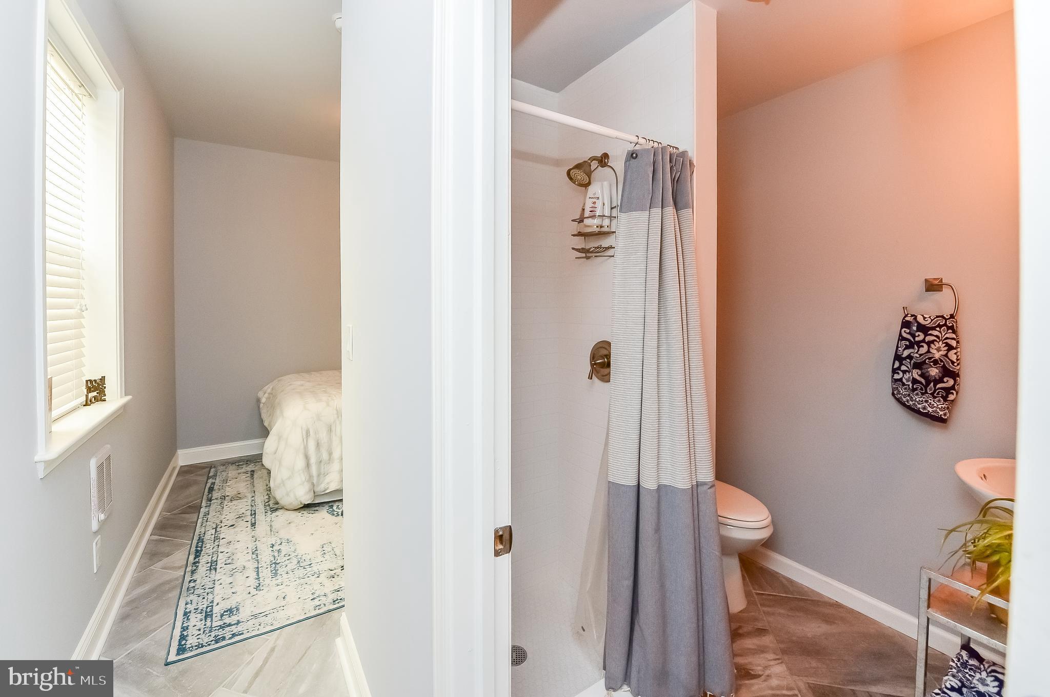 PASSYUNK SQUARE - Residential