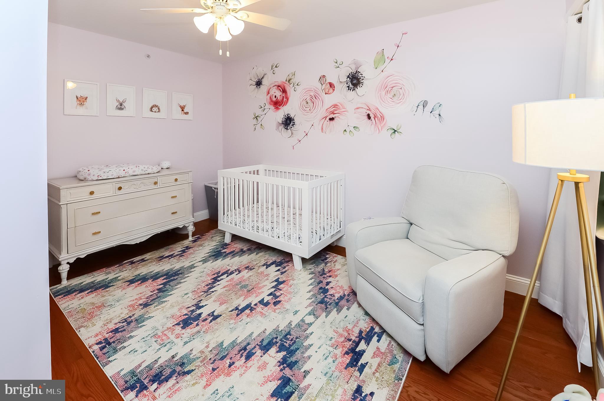 PASSYUNK SQUARE - Residential