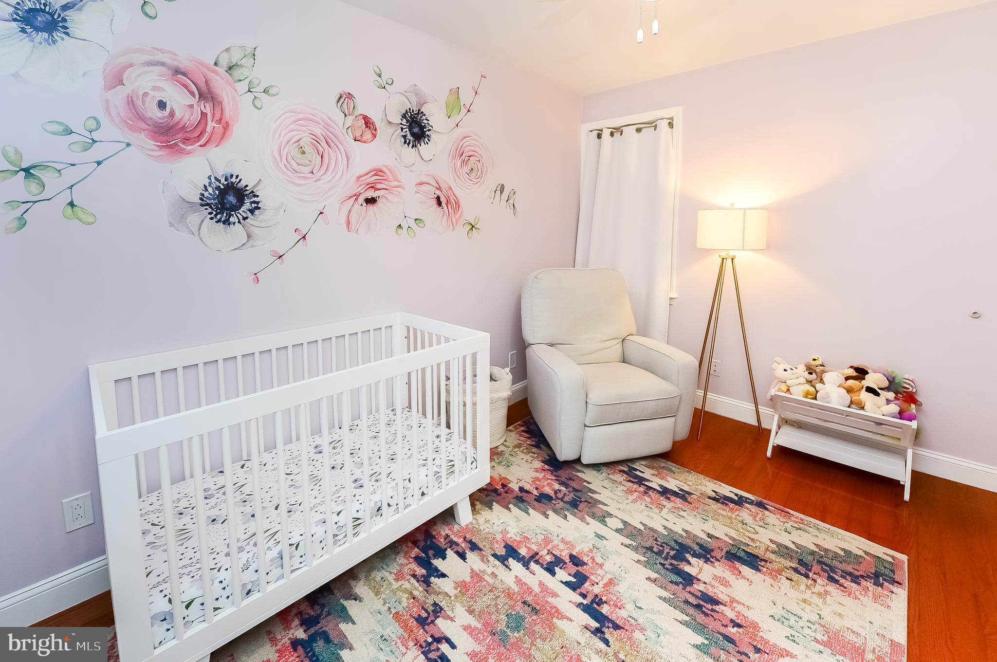 PASSYUNK SQUARE - Residential