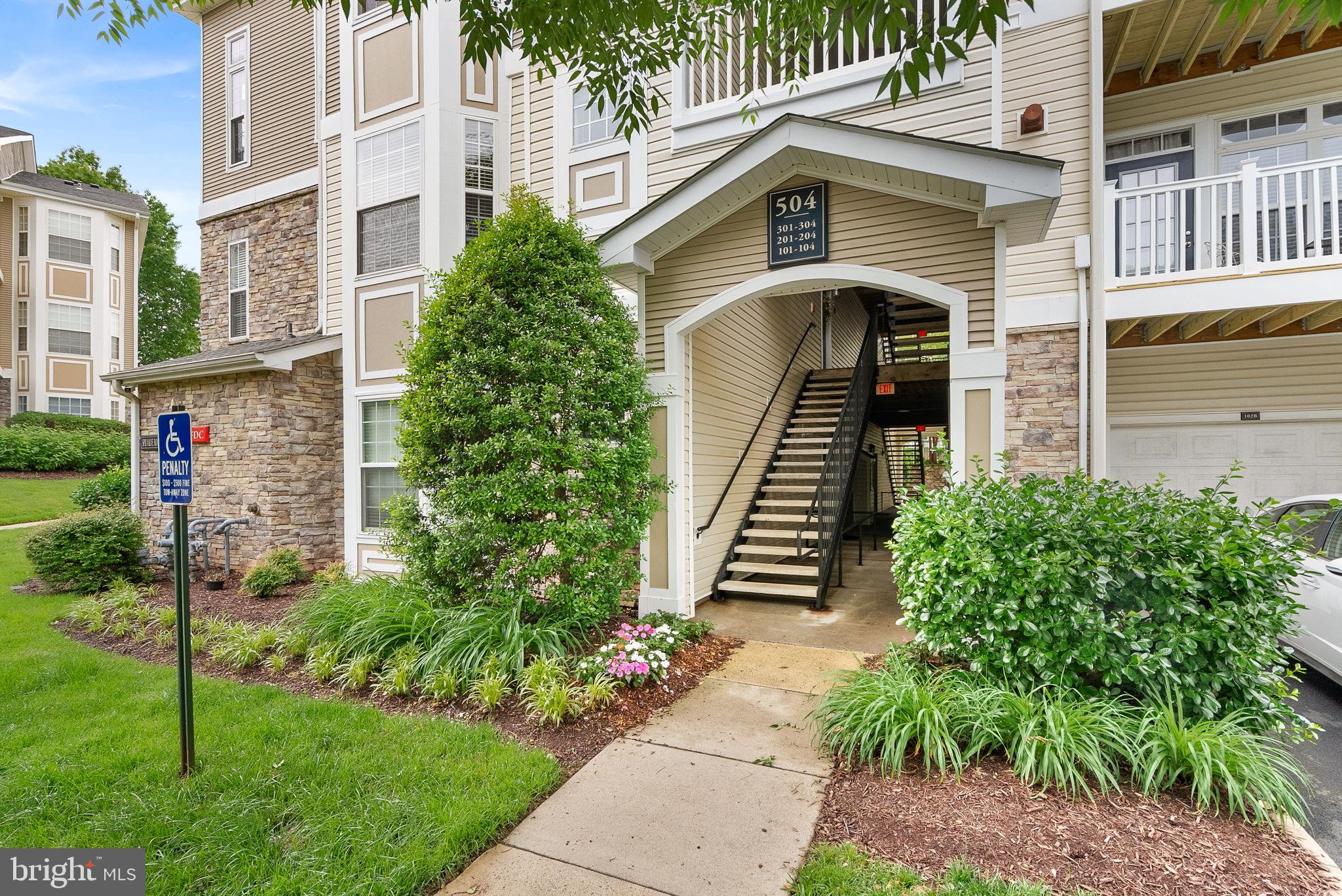 WESTCHESTER AT STRATFORD - Residential