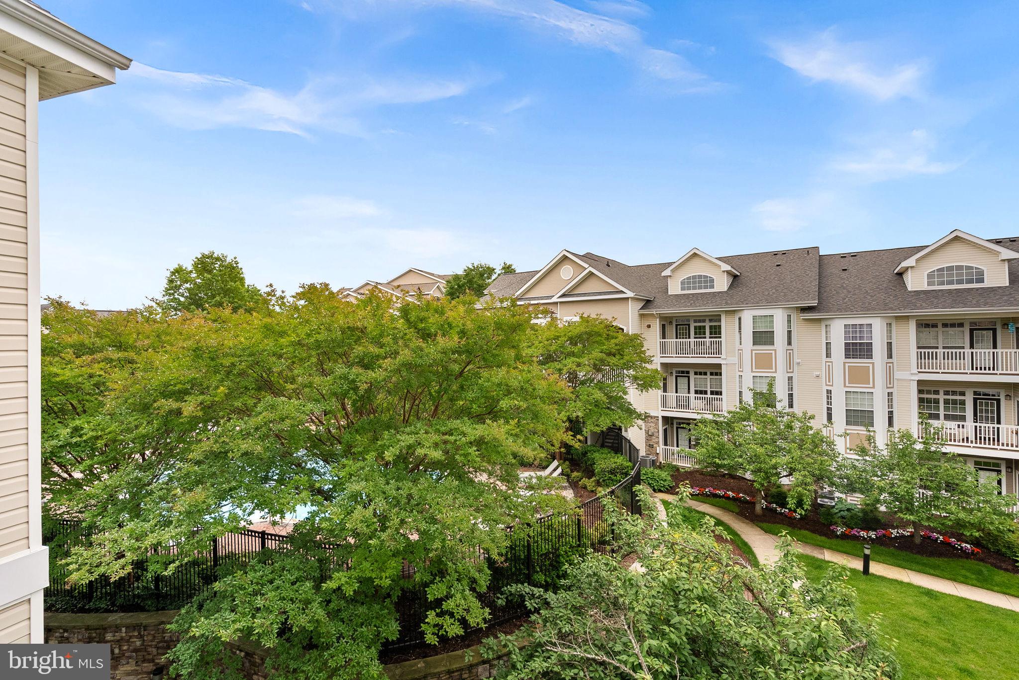 WESTCHESTER AT STRATFORD - Residential