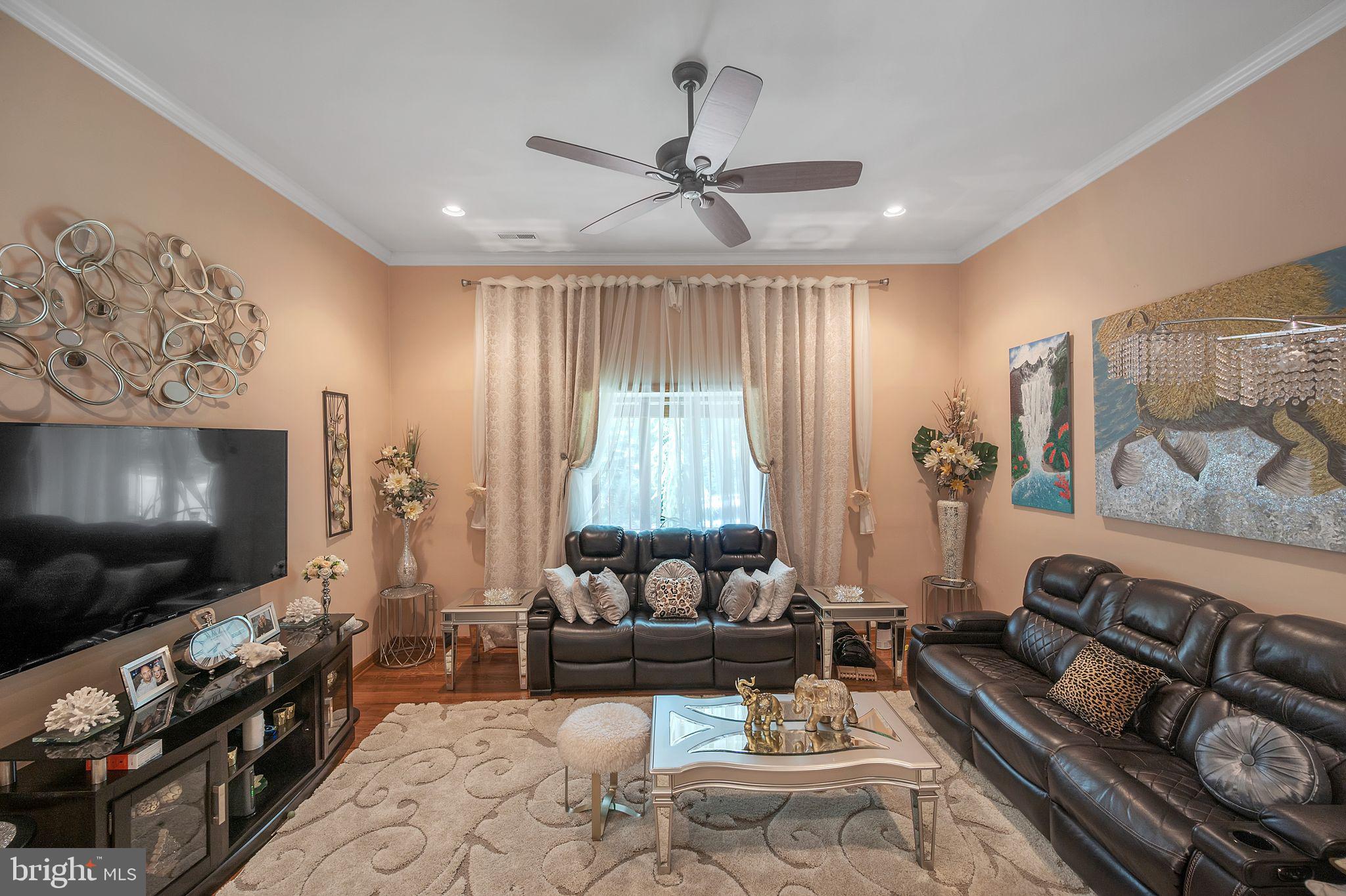 604 VALLEY STREAM CIRCLE
