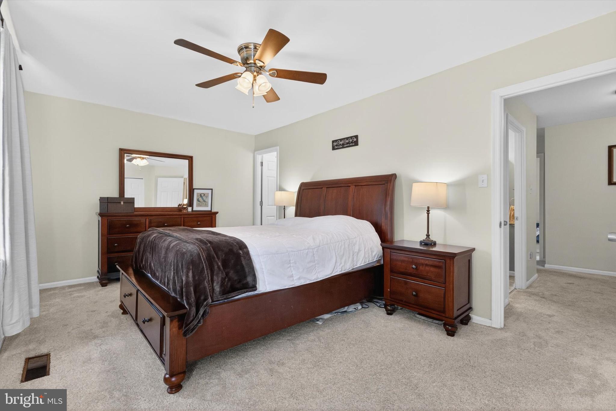 ALLENVIEW - Residential