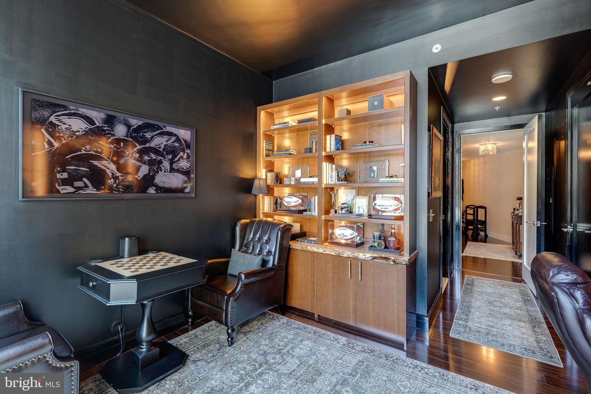 CENTER CITY - Residential