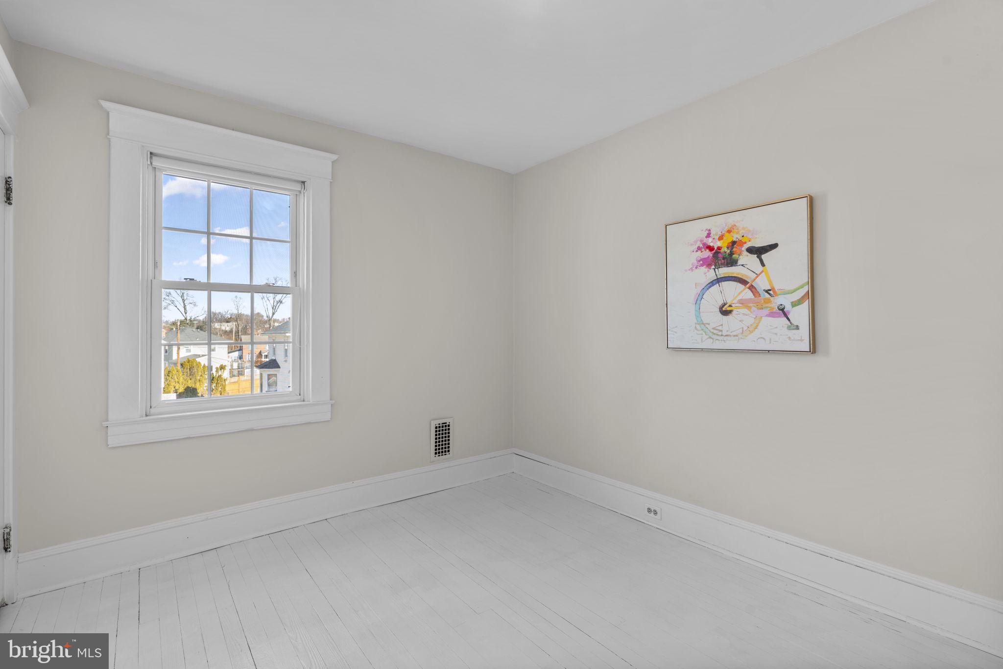 RIDGEWOOD - Residential