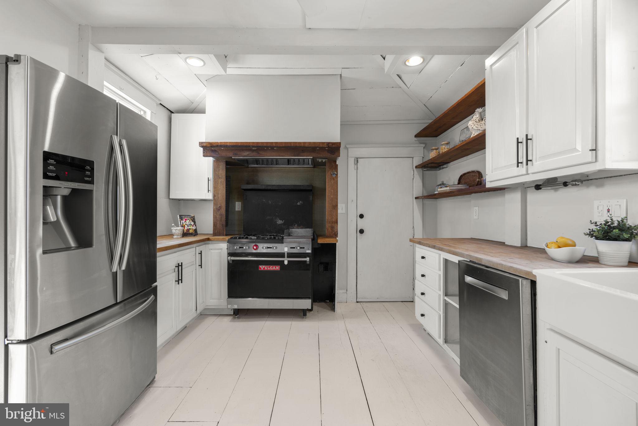 RIDGEWOOD - Residential