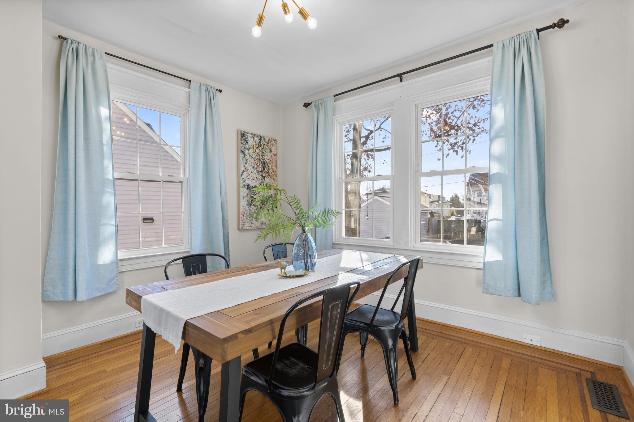 RIDGEWOOD - Residential