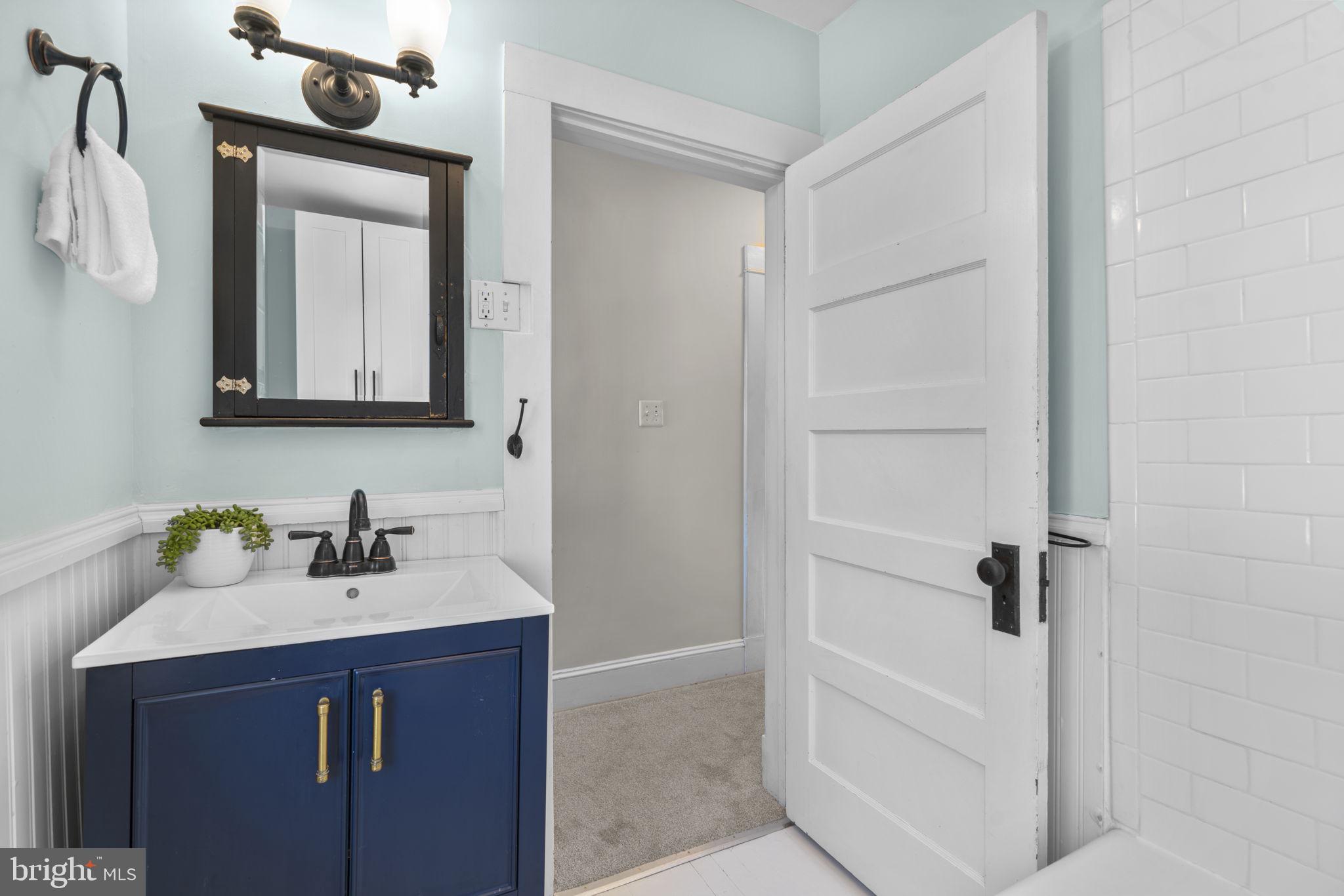 RIDGEWOOD - Residential