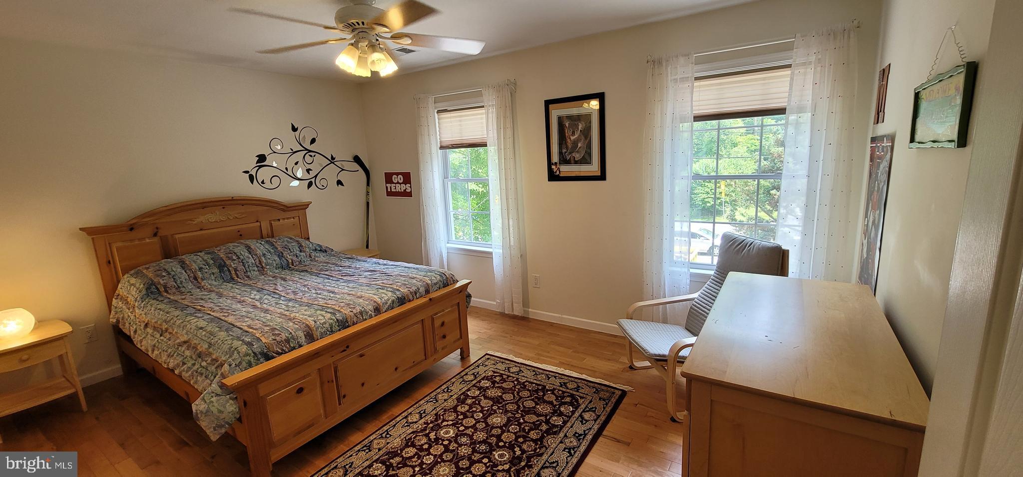 ENGLISH VILLAGE - Residential