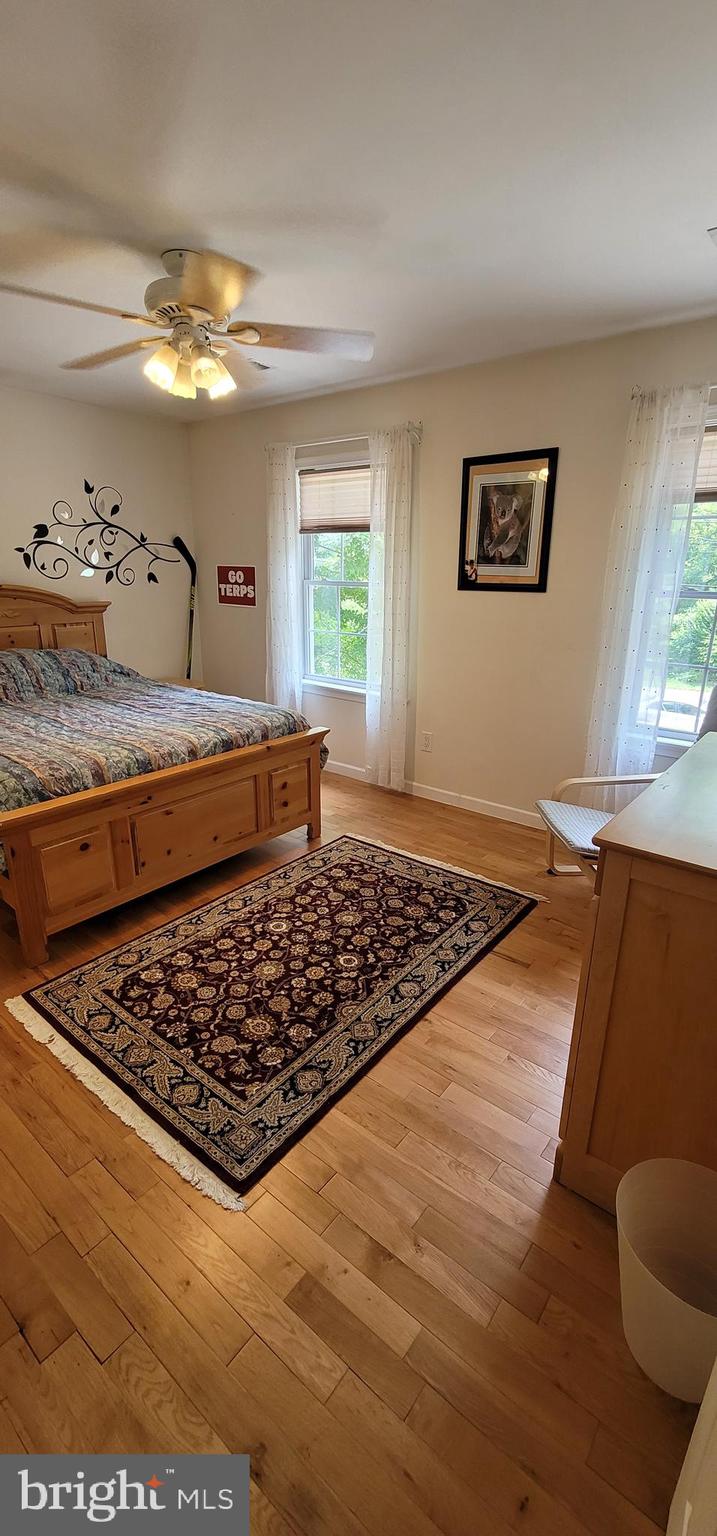 ENGLISH VILLAGE - Residential