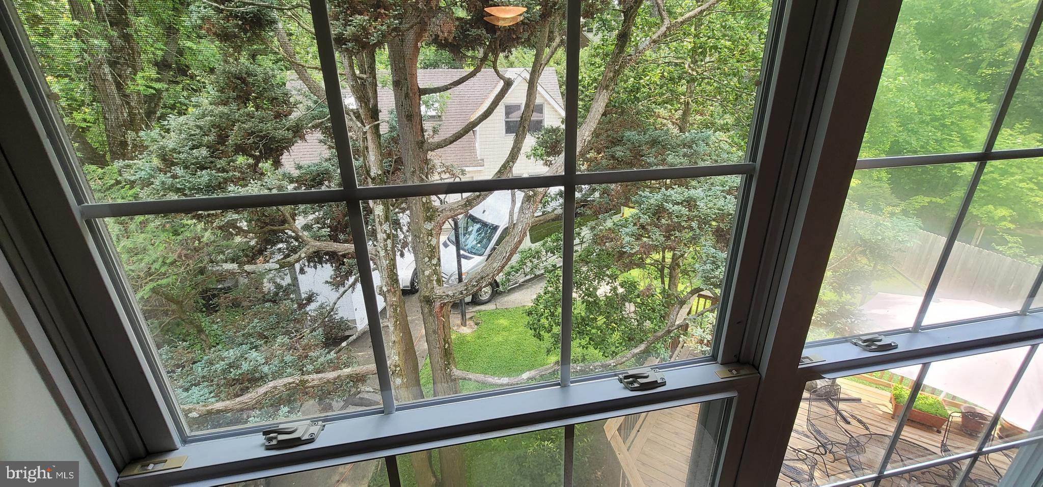 ENGLISH VILLAGE - Residential