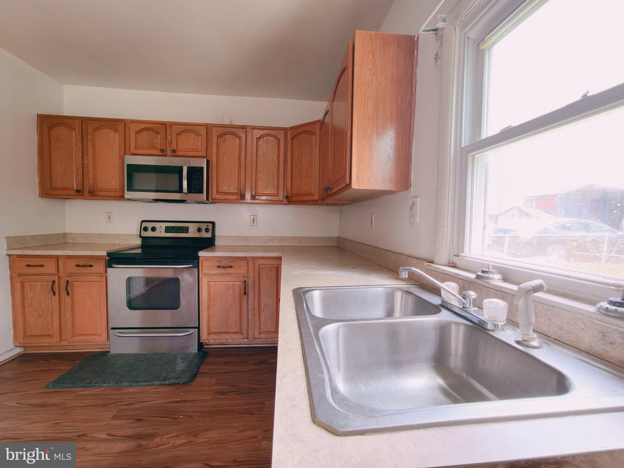 REGULARS - Residential