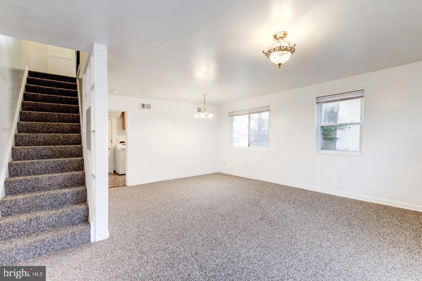 TEMPLETON KNOLLS - Residential