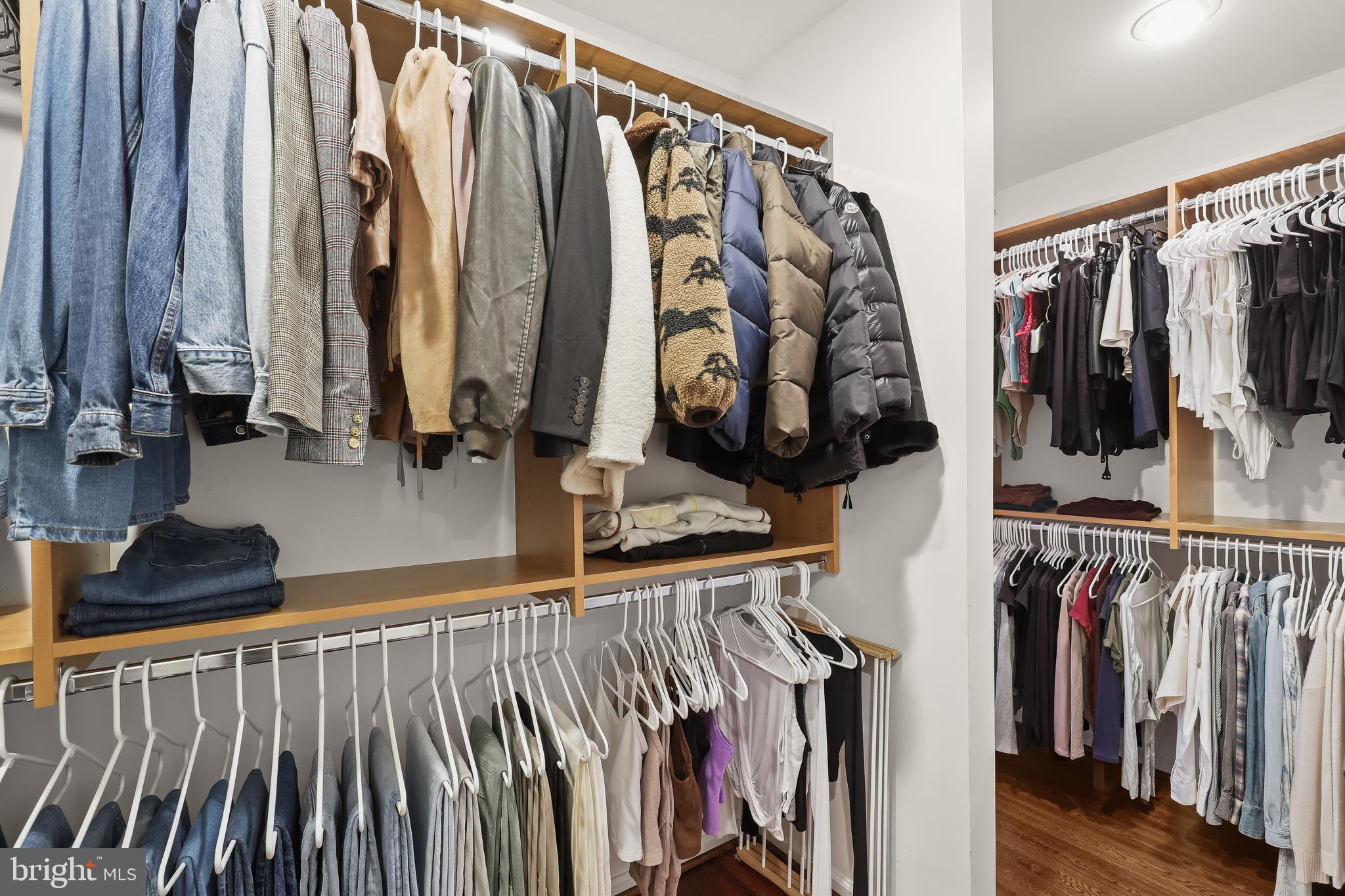 ANTON NORTH - Residential