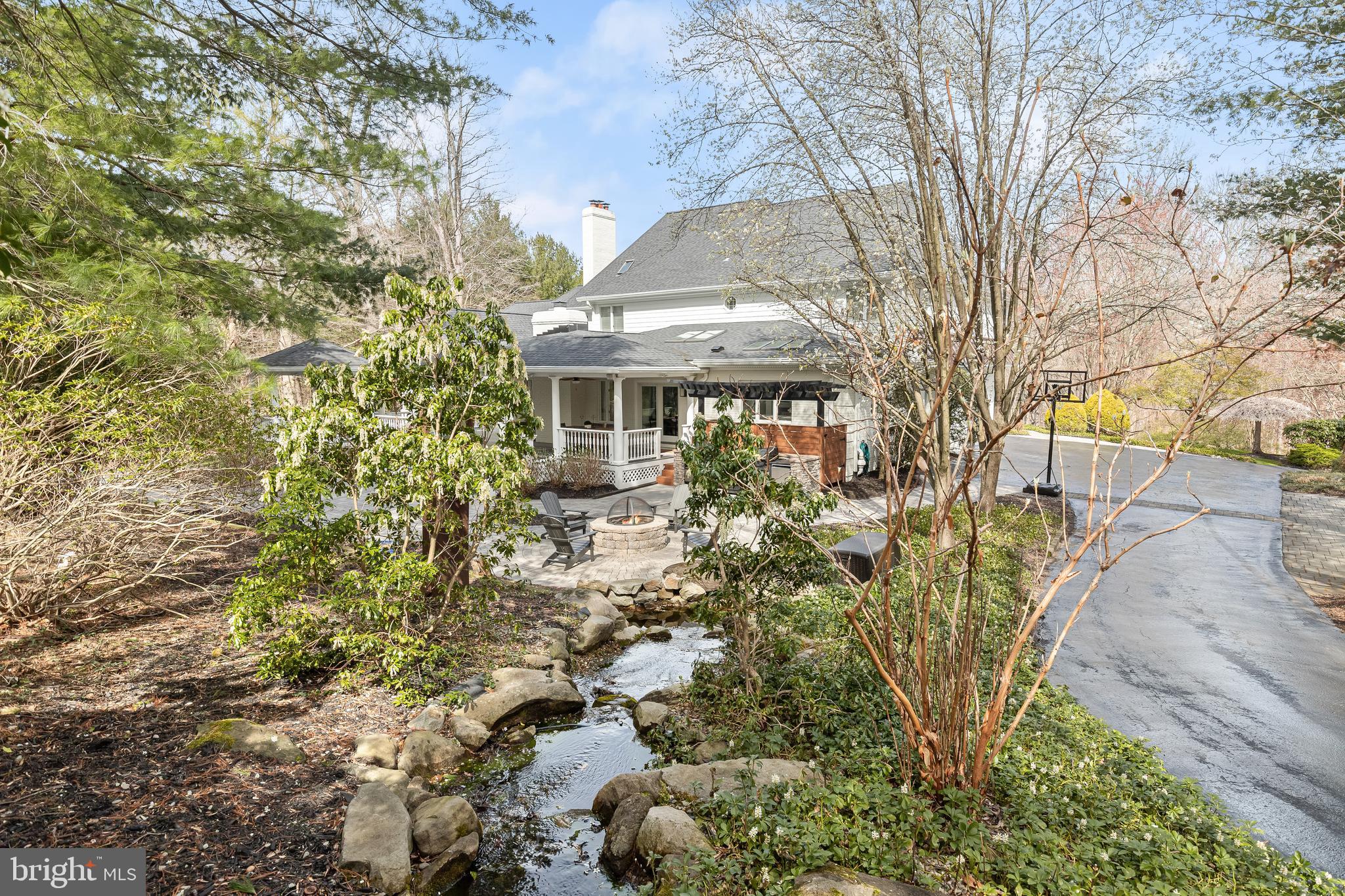 ANTON NORTH - Residential