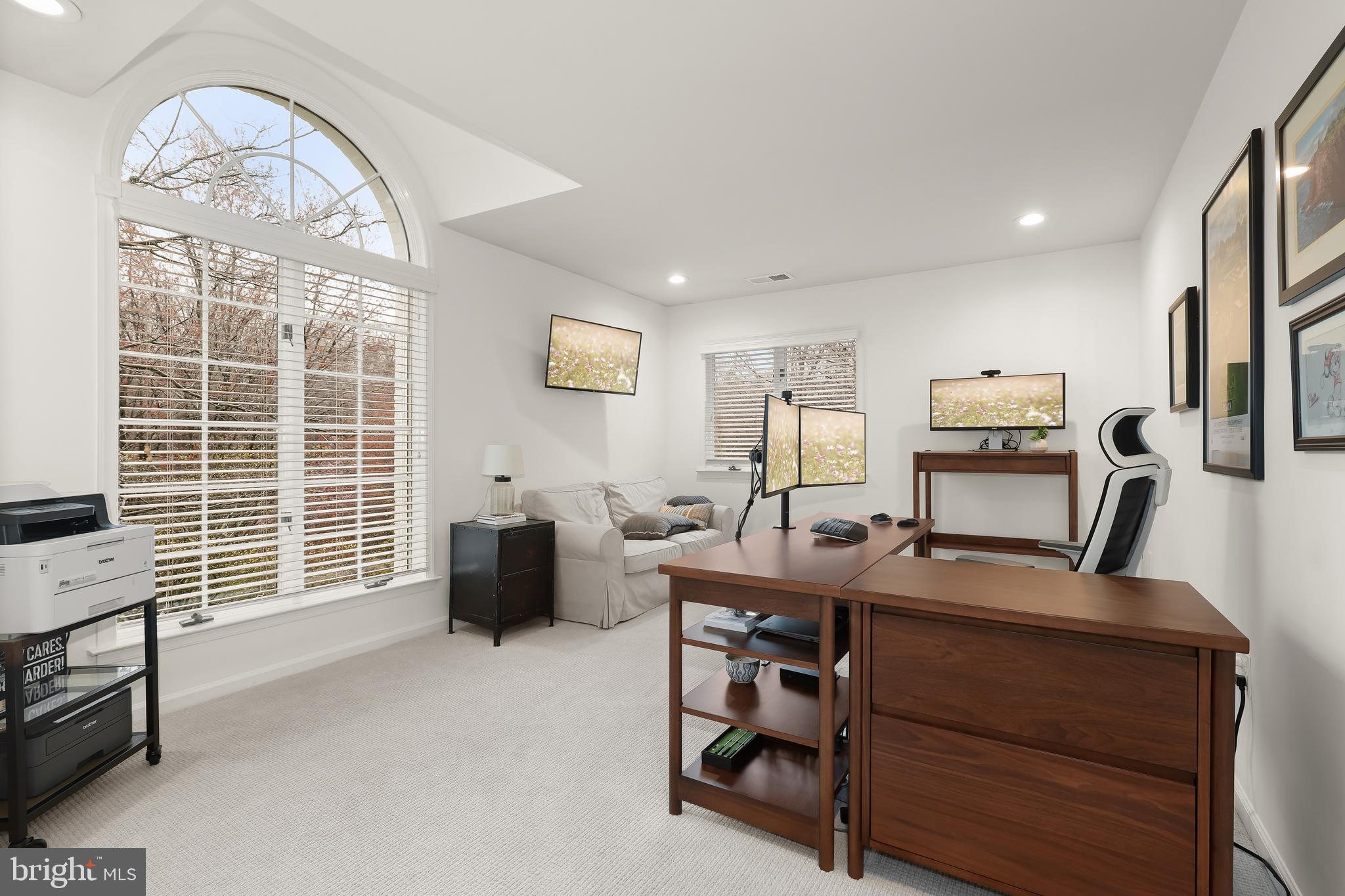 ANTON NORTH - Residential