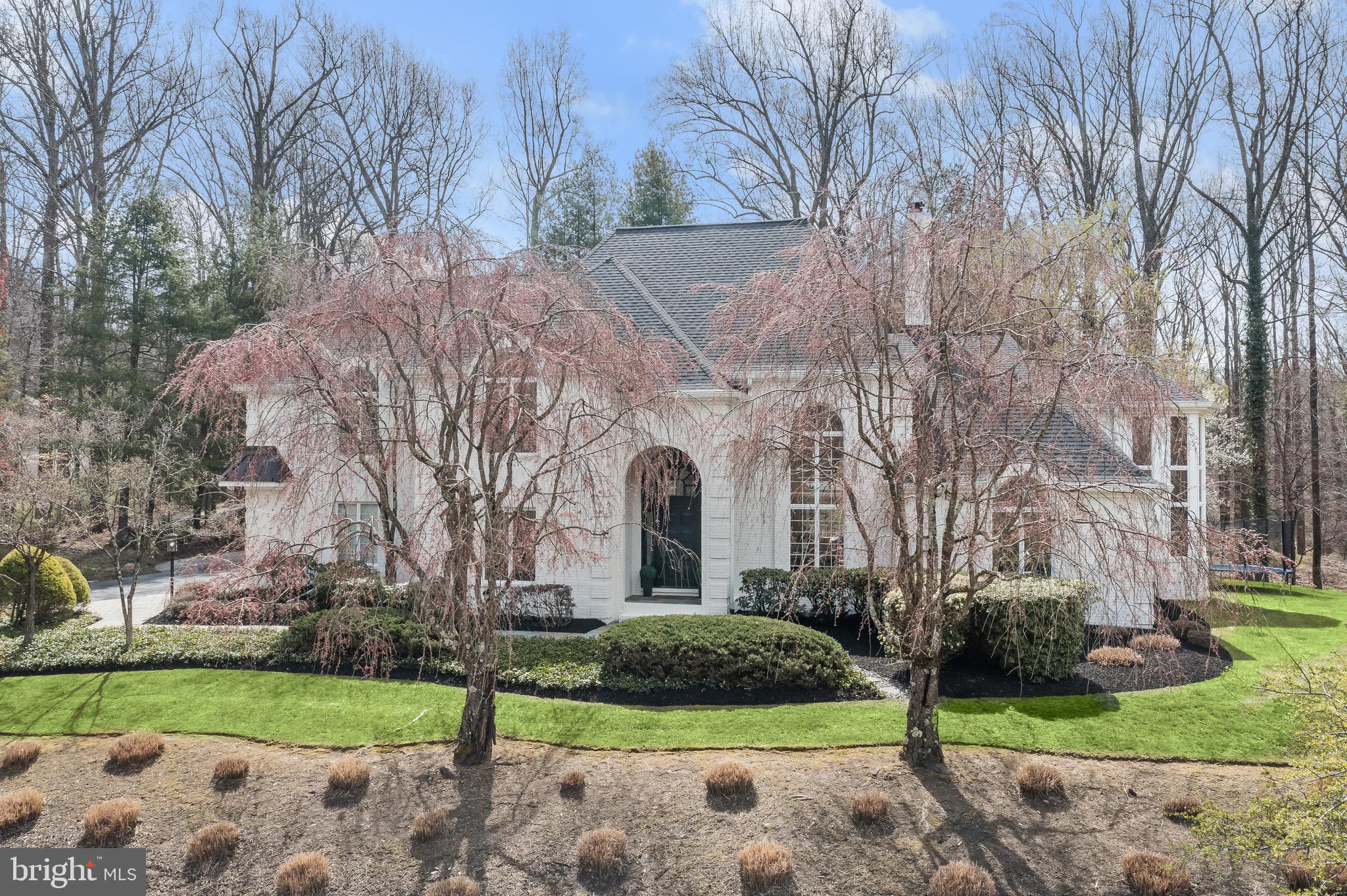 ANTON NORTH - Residential