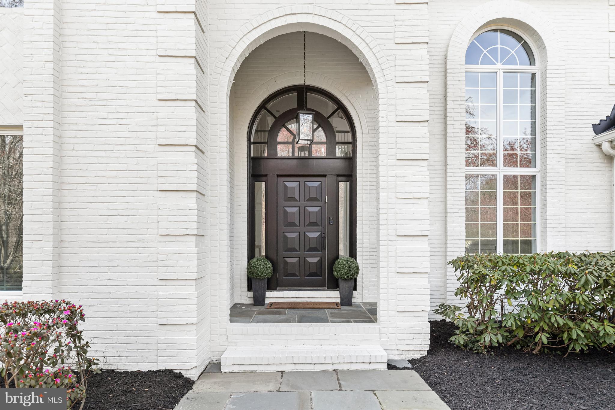 ANTON NORTH - Residential