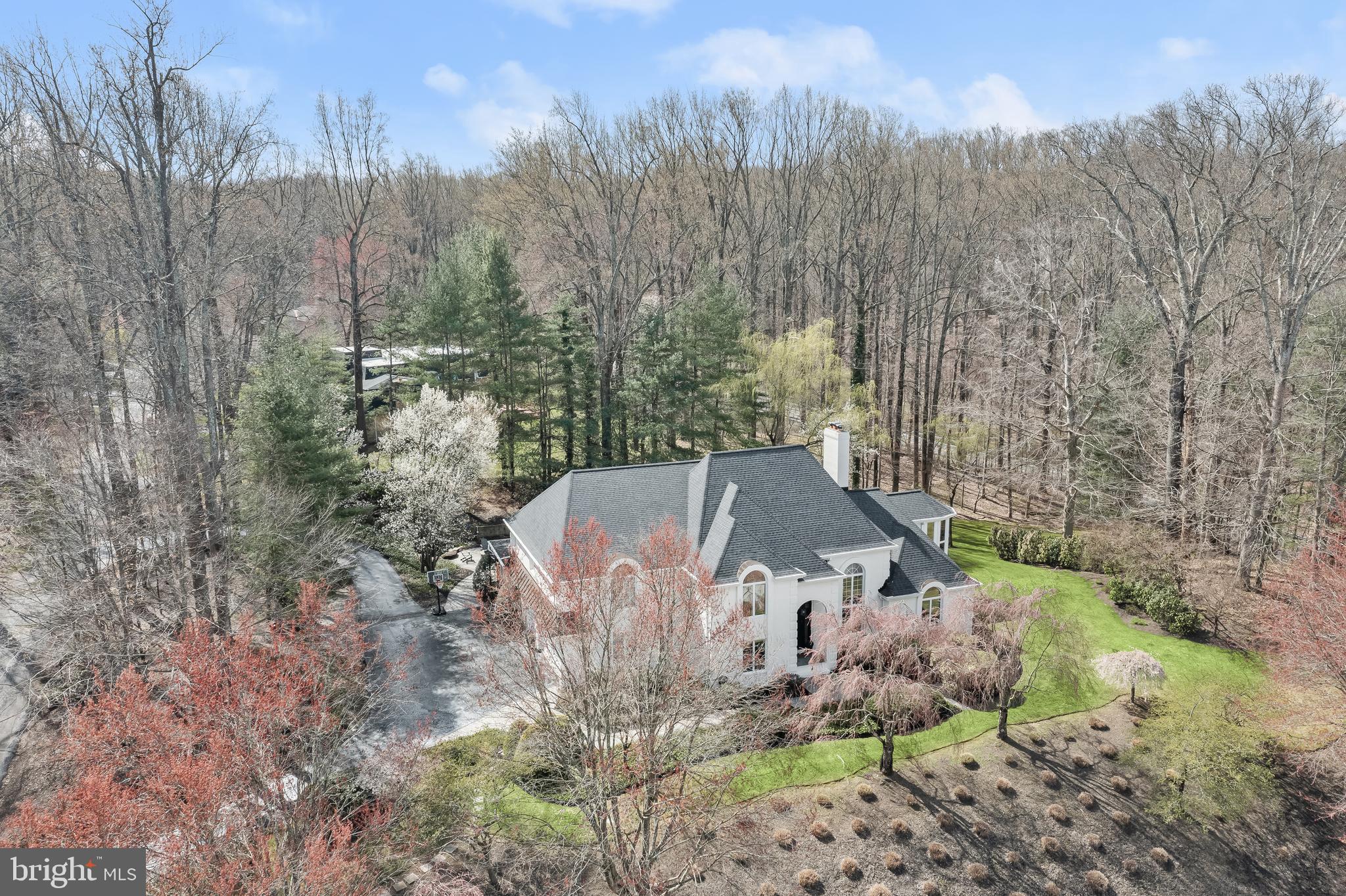 ANTON NORTH - Residential