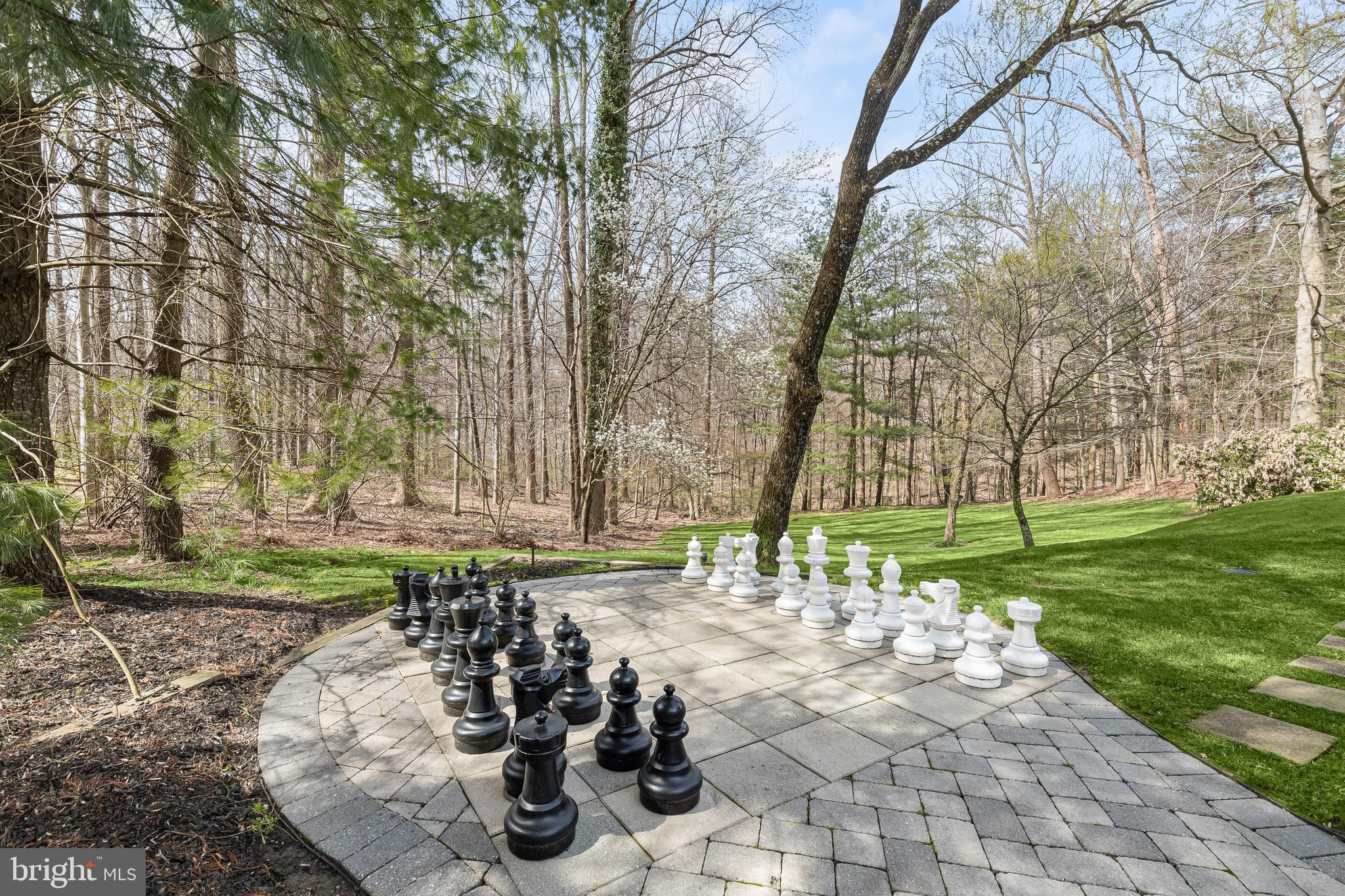 ANTON NORTH - Residential