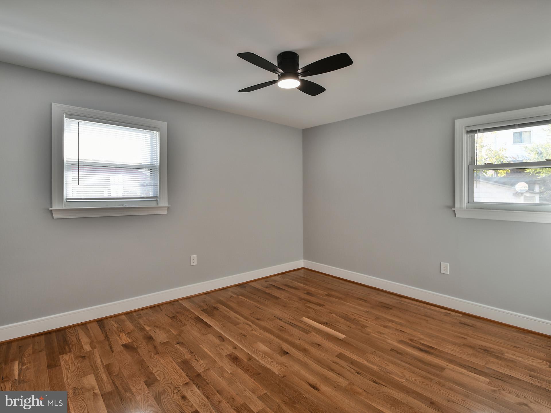 ADELPHI HILLS - Residential