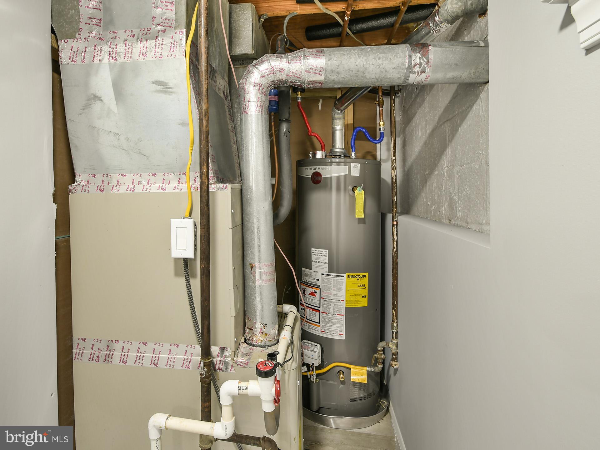 ADELPHI HILLS - Residential