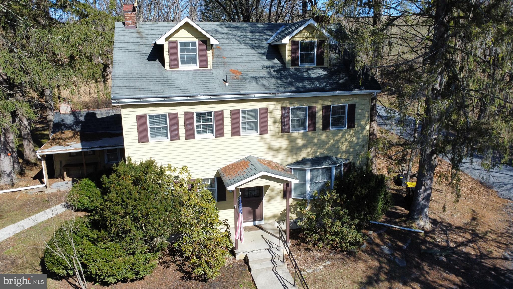If you are looking for a peaceful retreat, then this is the place for you. 3 bedroom 1 1/2 bath farm house rental. Tenants have use of the house, yard plus the property that adjoins the Hokendauqua Creek with an outbuilding and firepit. Eat in kitchen, 2nd floor laundry, cul de sac location. Easy to heat. All adults 18 and older needs a credit/background check. Washer, dryer and refrigerator is included for as long as they operate. Limit of 4 persons due to septic system. No pets allowed. Tenants responsible for oil and electric.