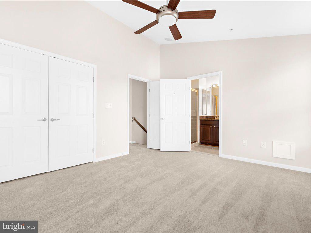 DORSEY CROSSING - Residential Lease