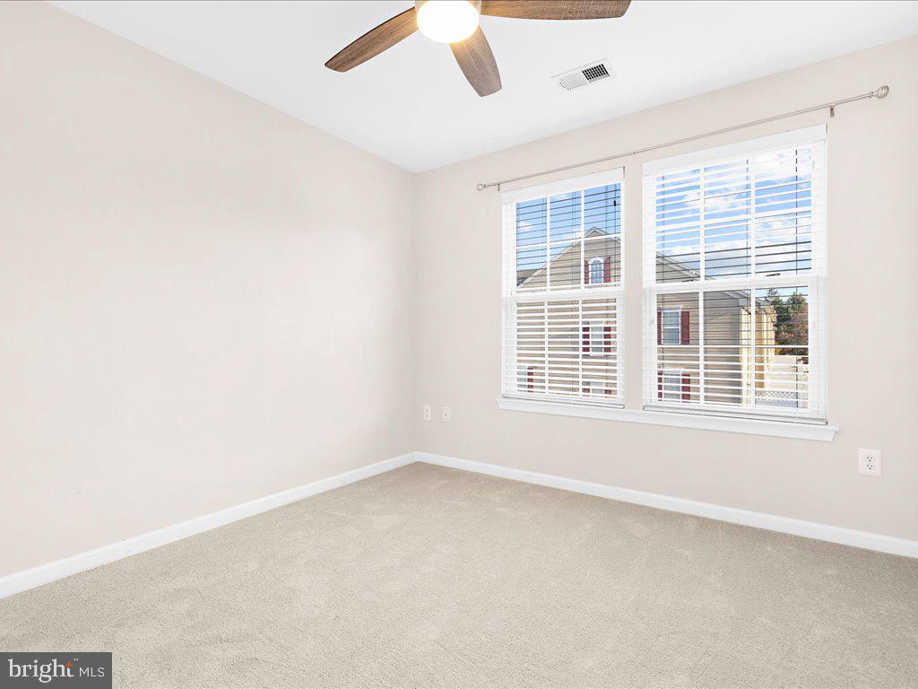 DORSEY CROSSING - Residential Lease