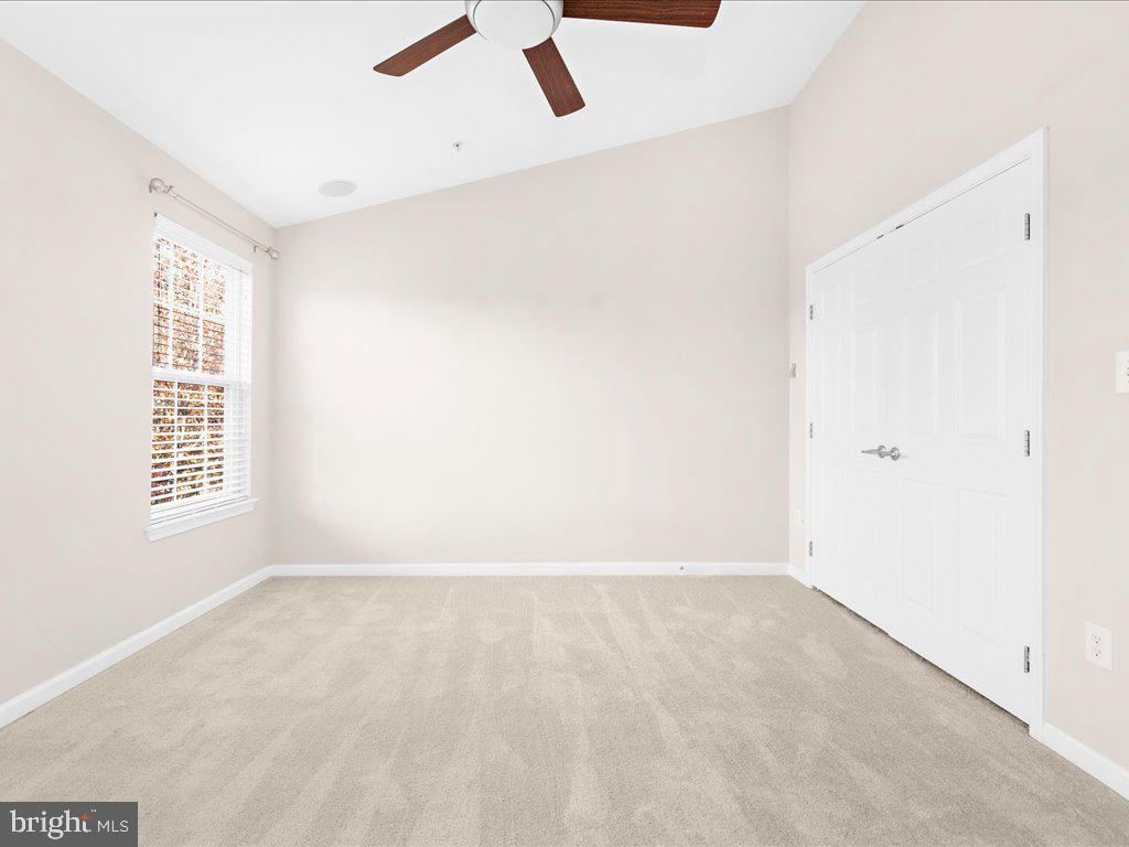 DORSEY CROSSING - Residential Lease