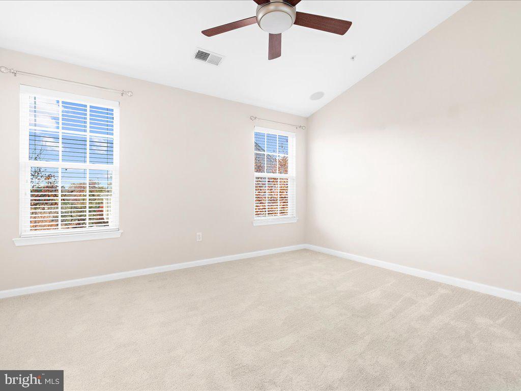 DORSEY CROSSING - Residential Lease