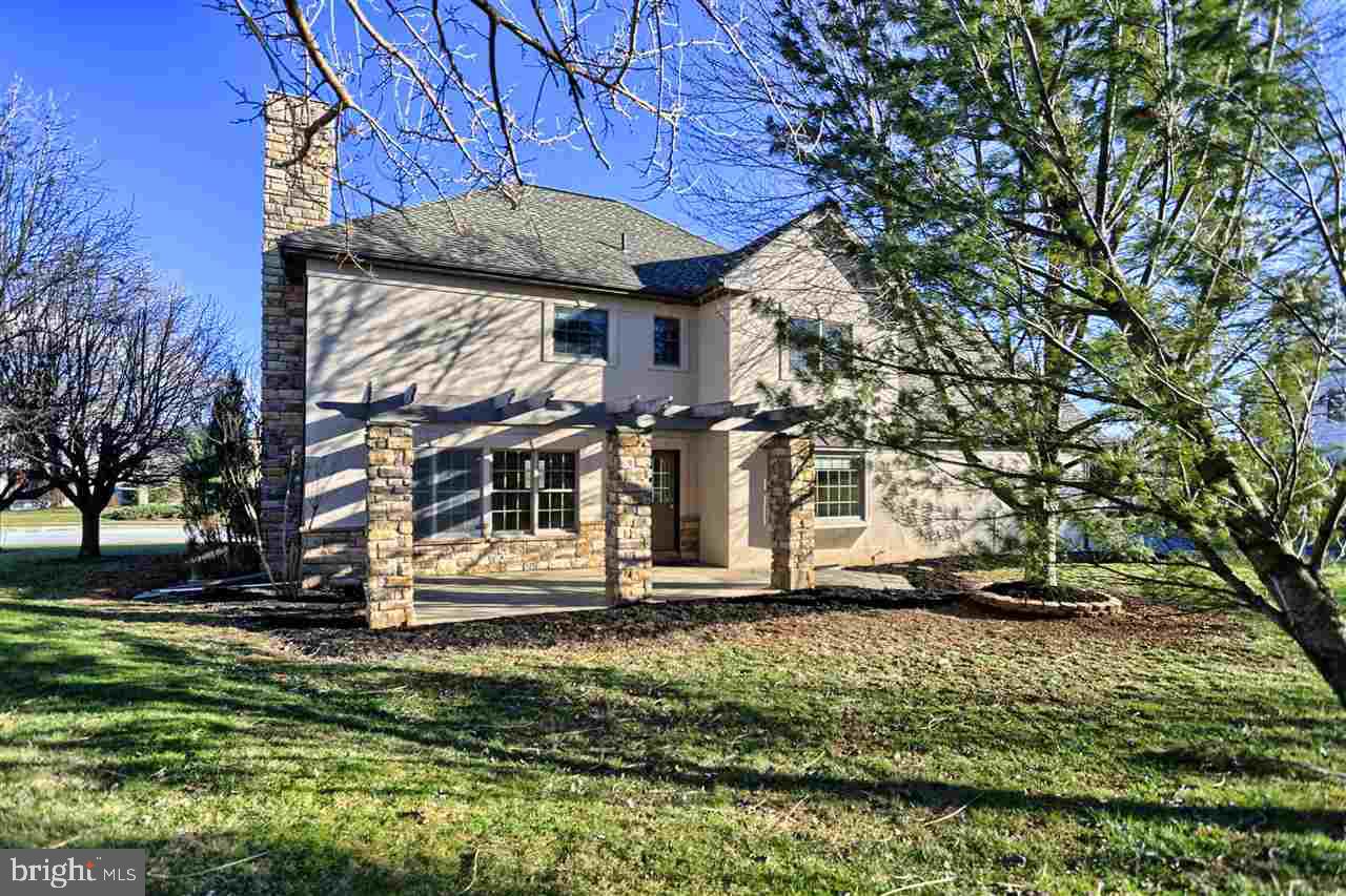 HERITAGE HILLS - Residential