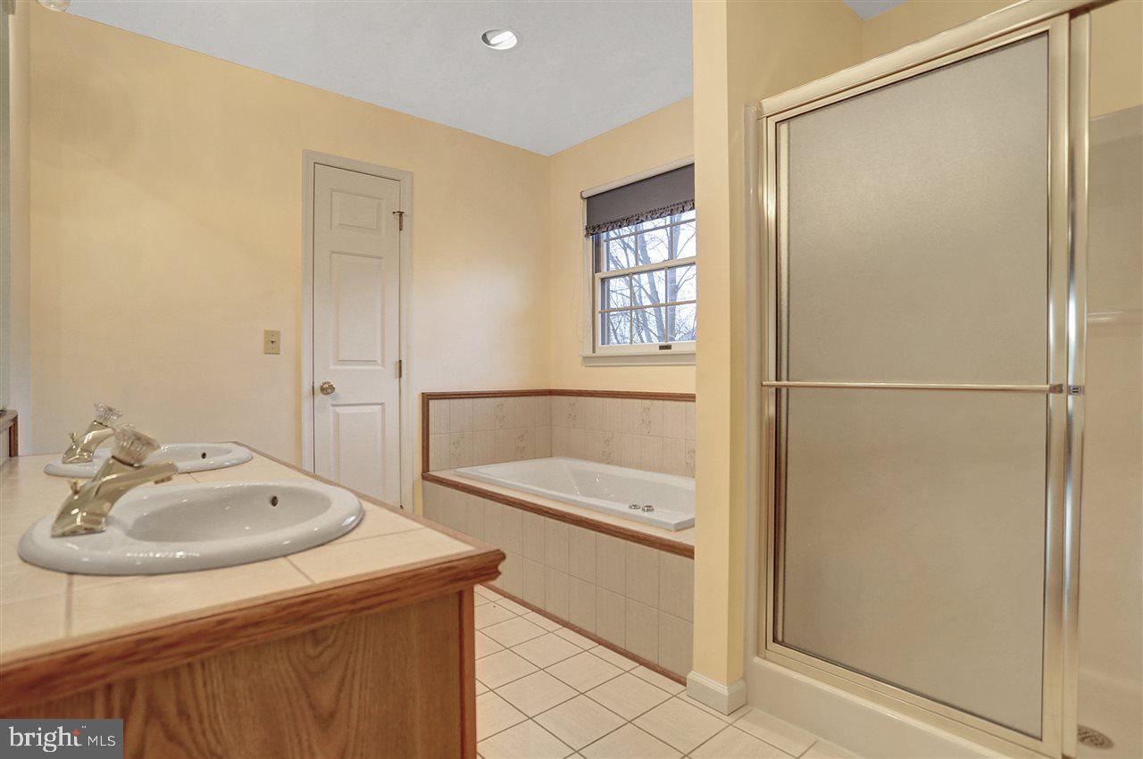 HERITAGE HILLS - Residential