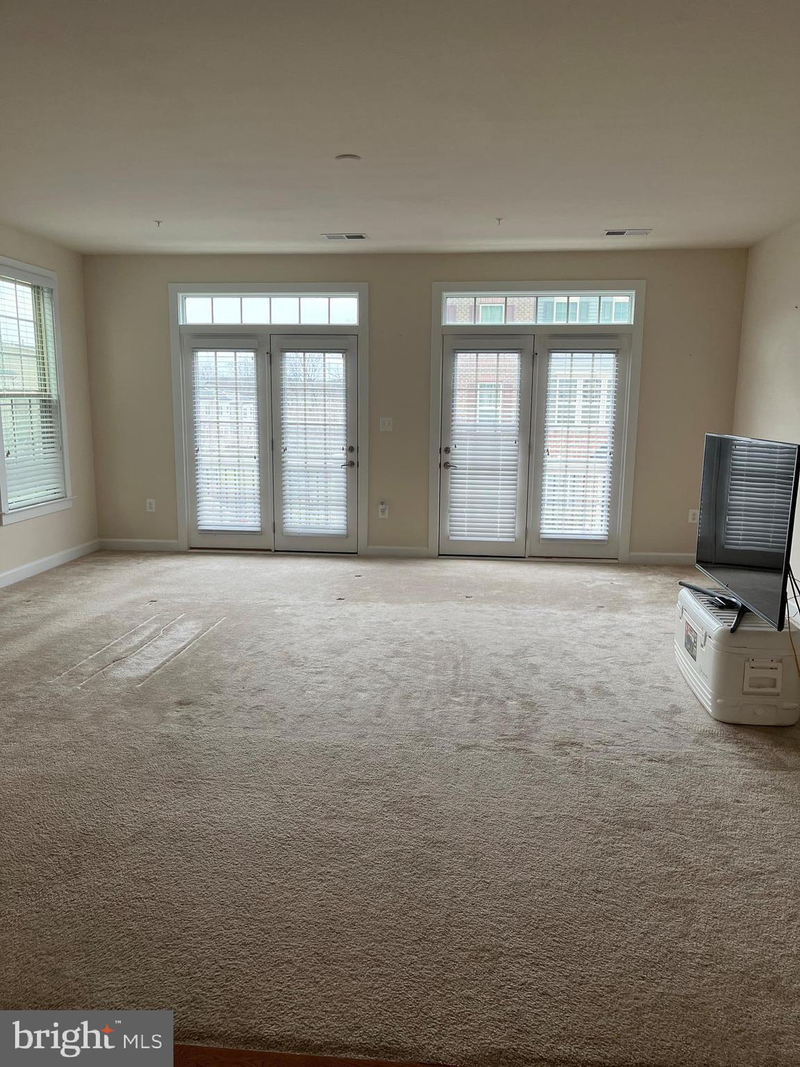 PARKSIDE - Residential Lease