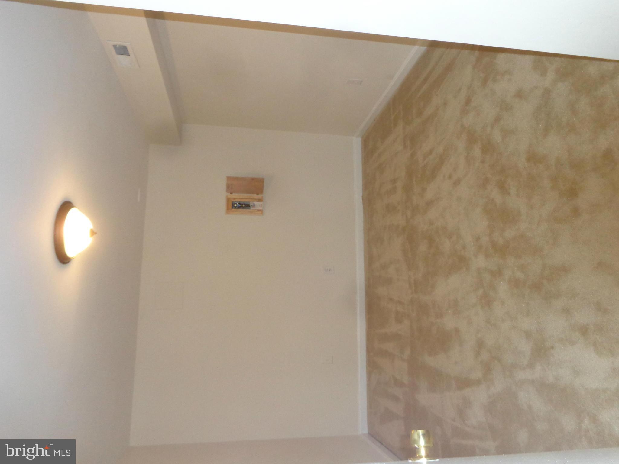 FAIR WOODS - Residential Lease