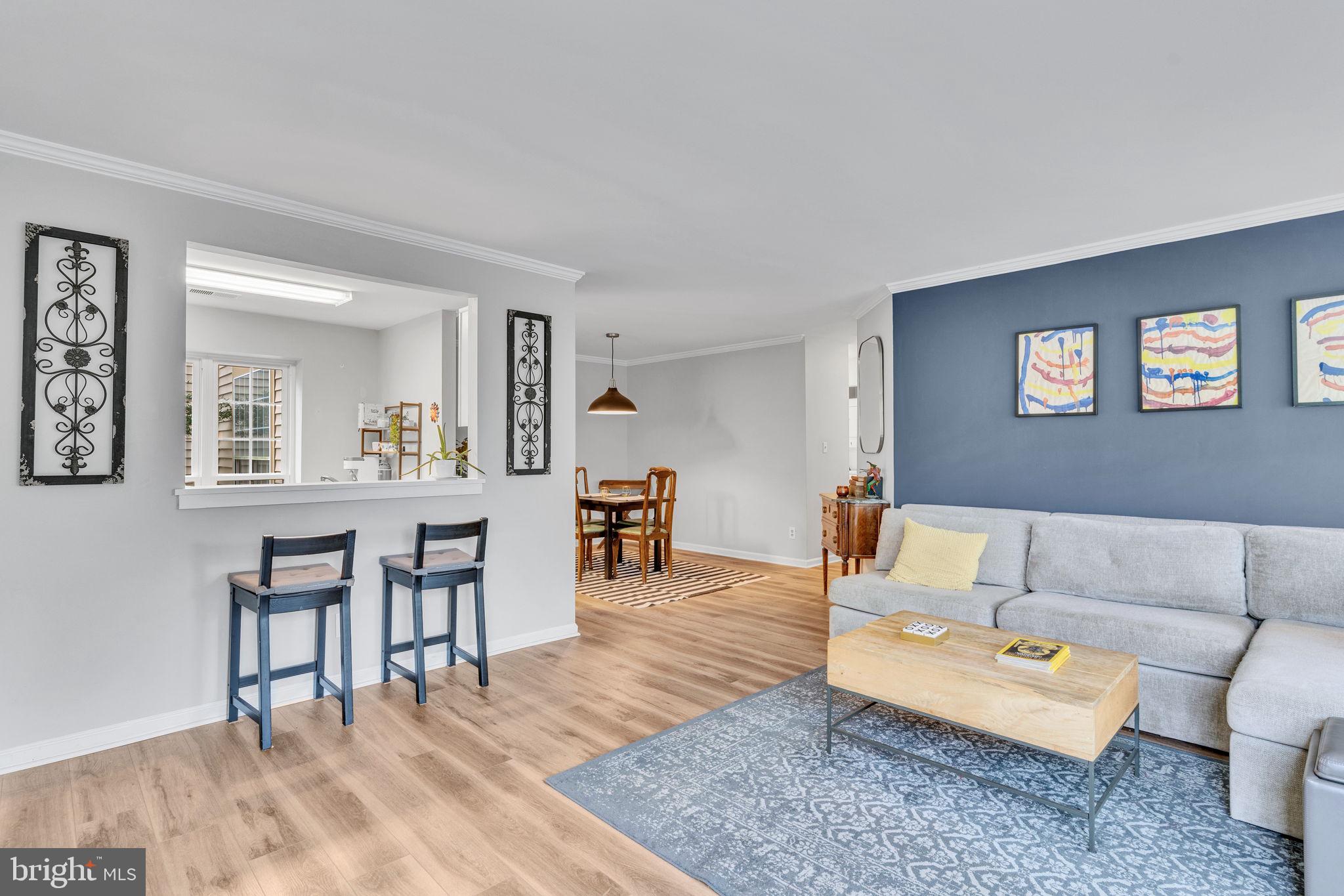 CARR AT PINECREST - Residential