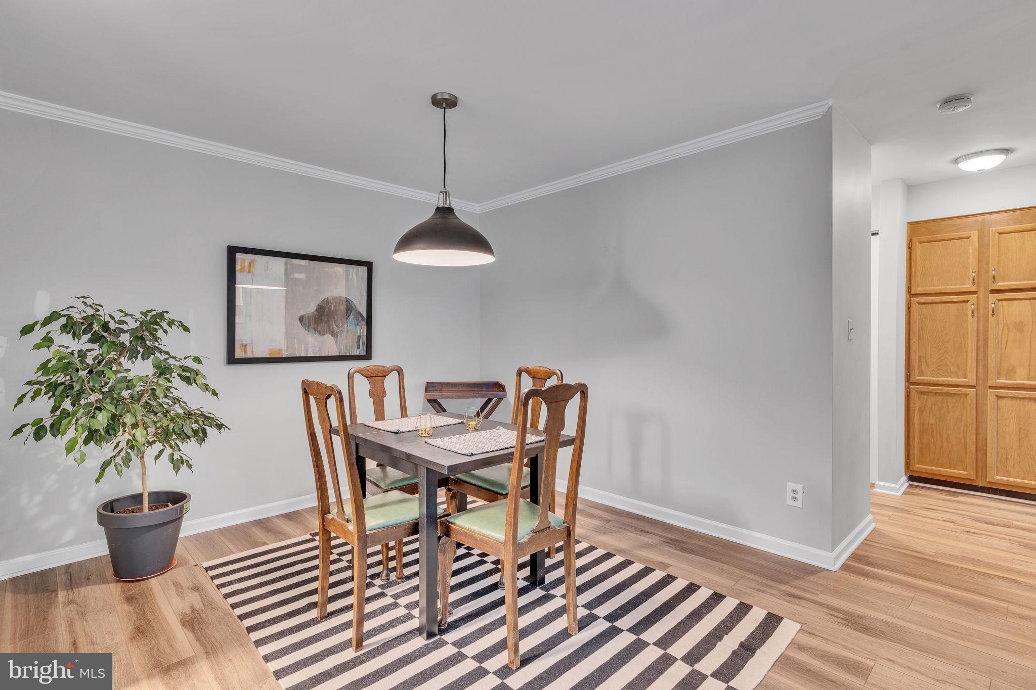 CARR AT PINECREST - Residential