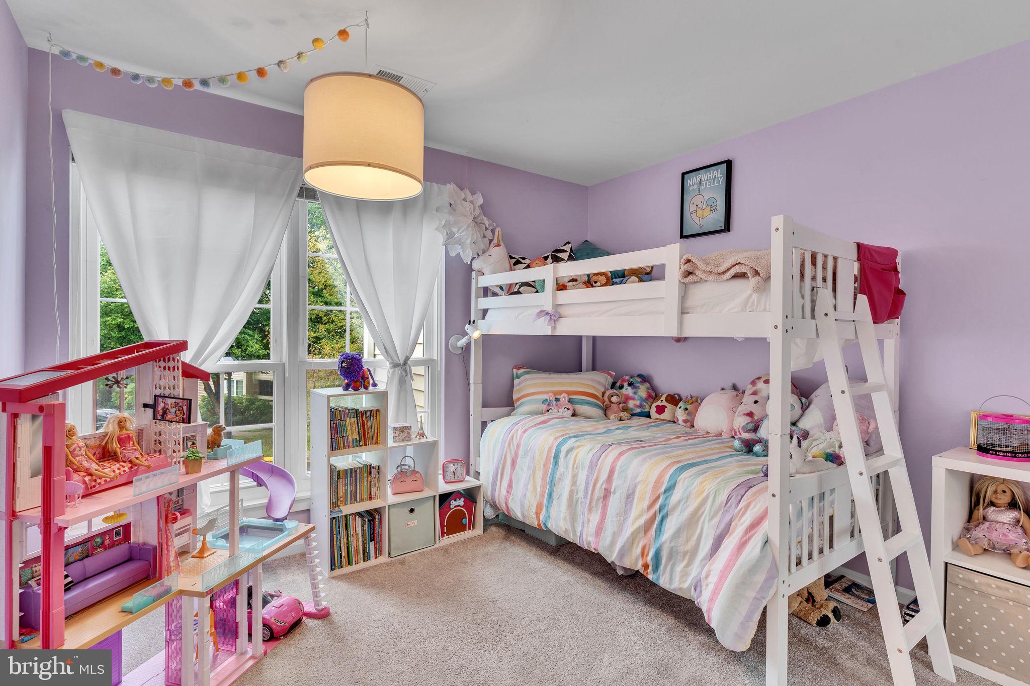 CARR AT PINECREST - Residential