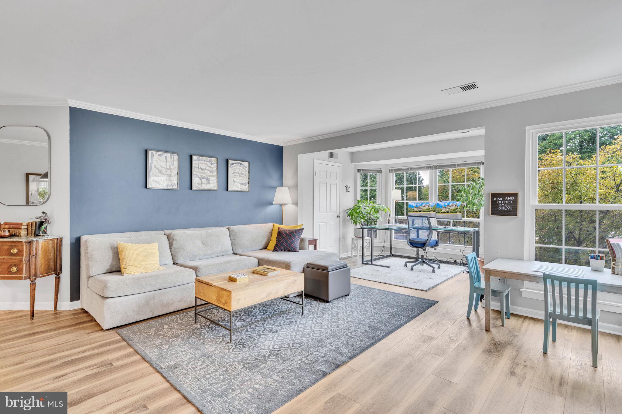 CARR AT PINECREST - Residential