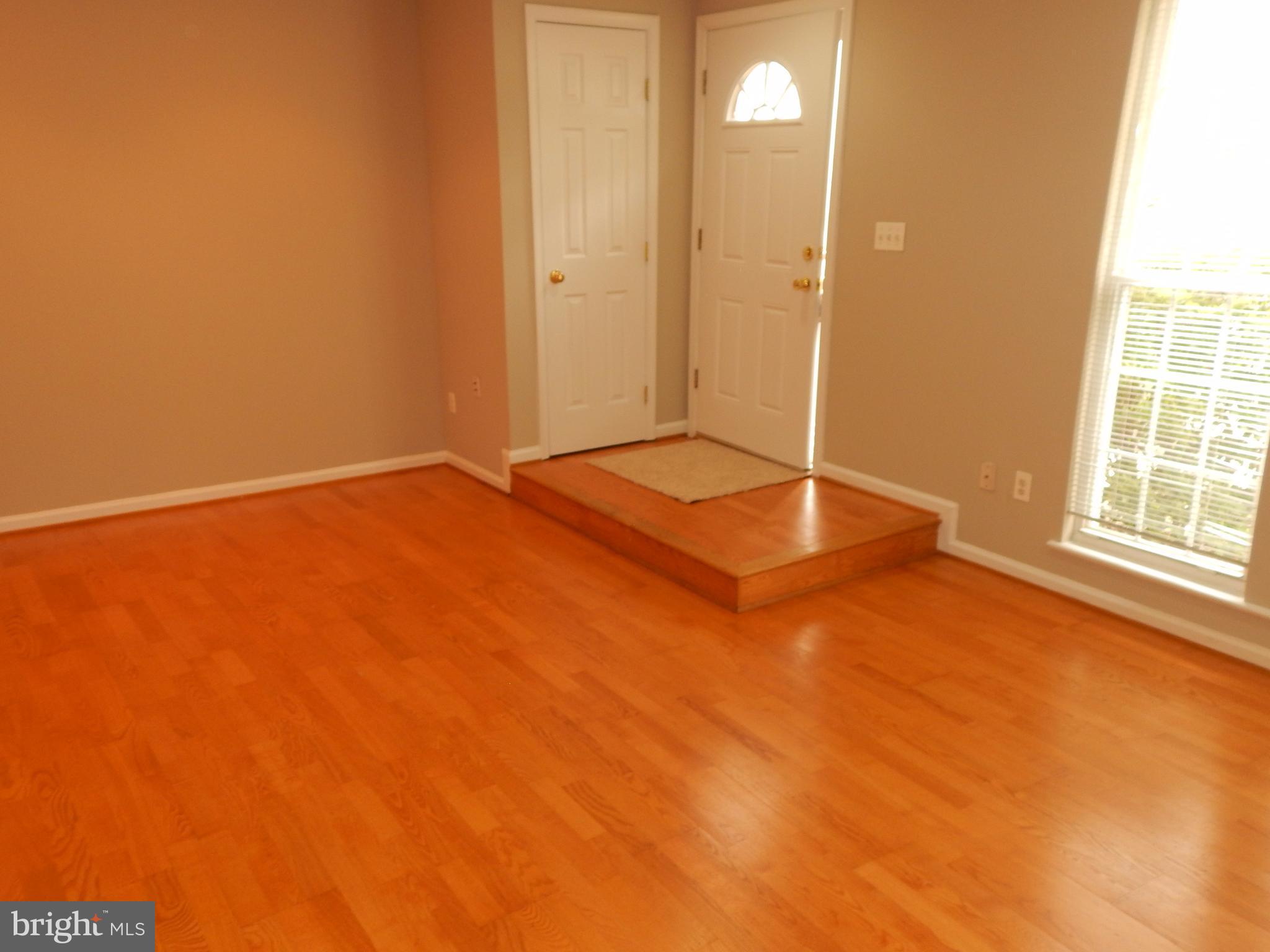 WELLINGTON/CLOVERHILL - Residential