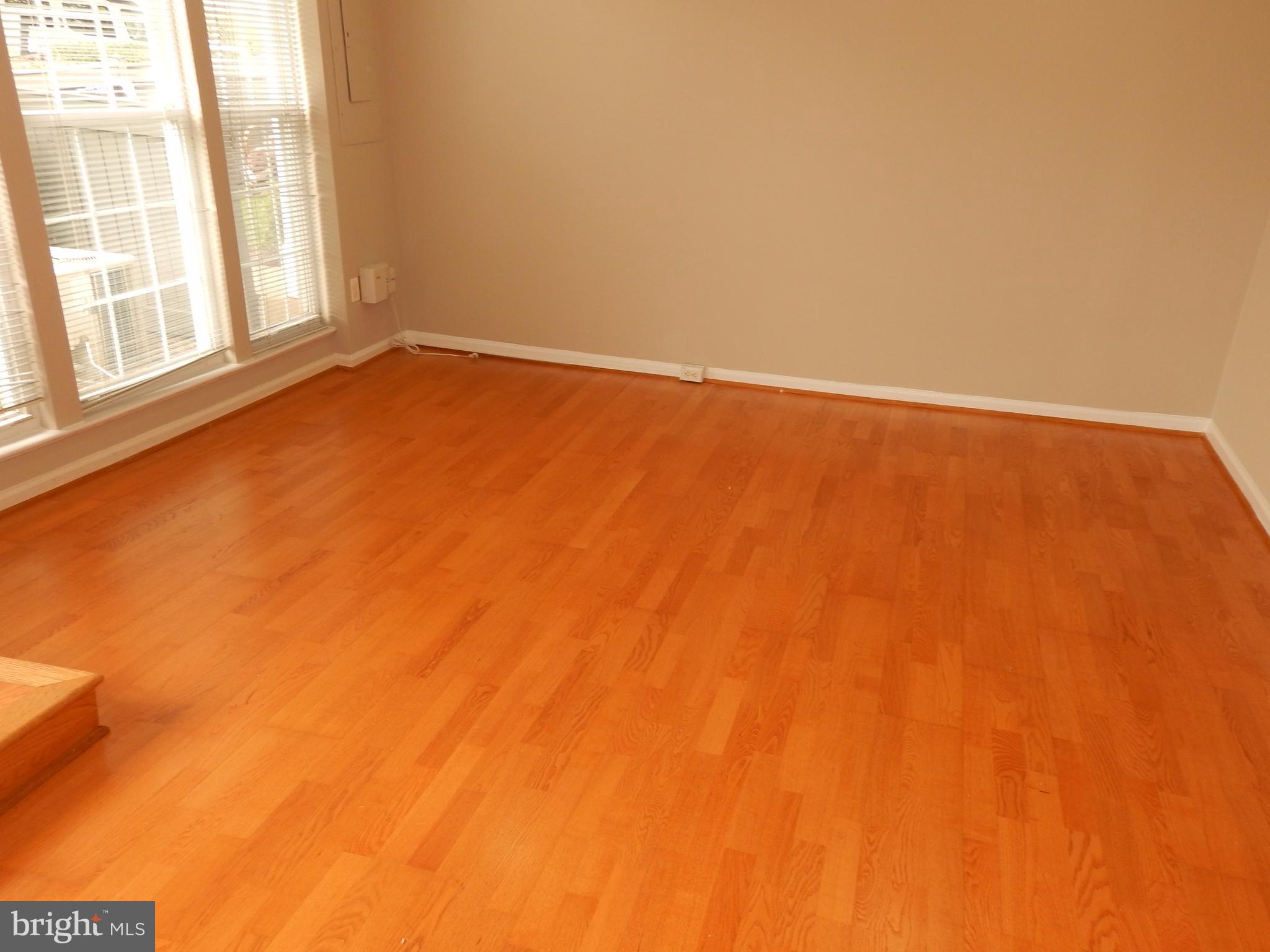 WELLINGTON/CLOVERHILL - Residential