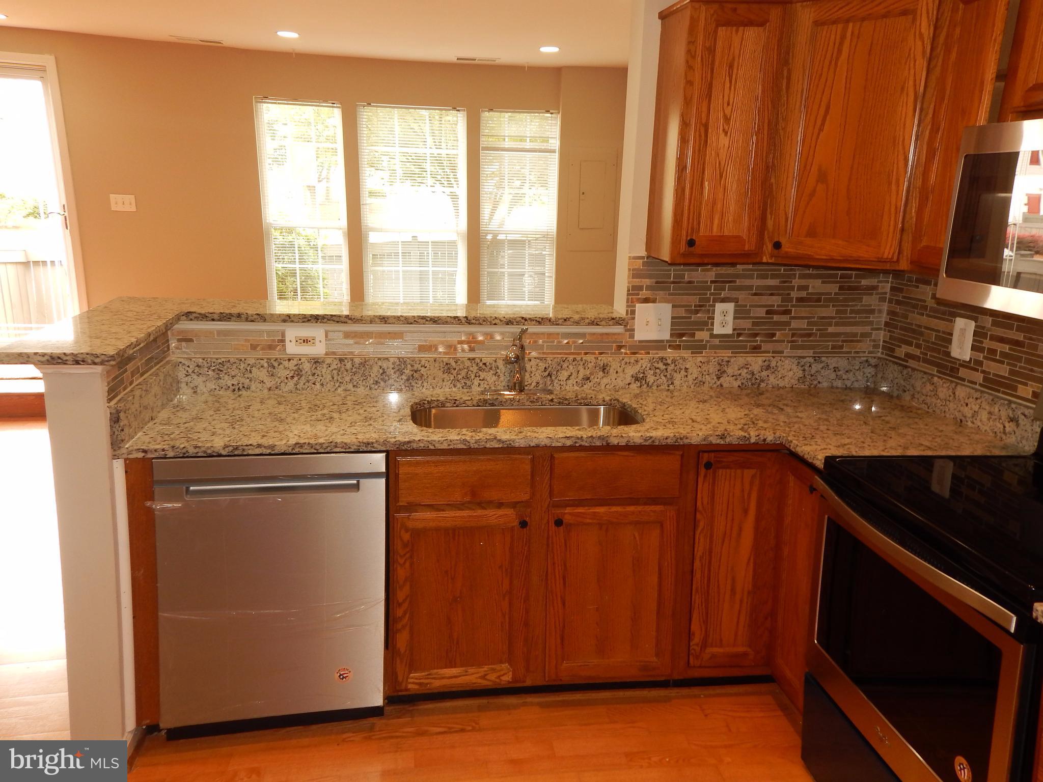 WELLINGTON/CLOVERHILL - Residential