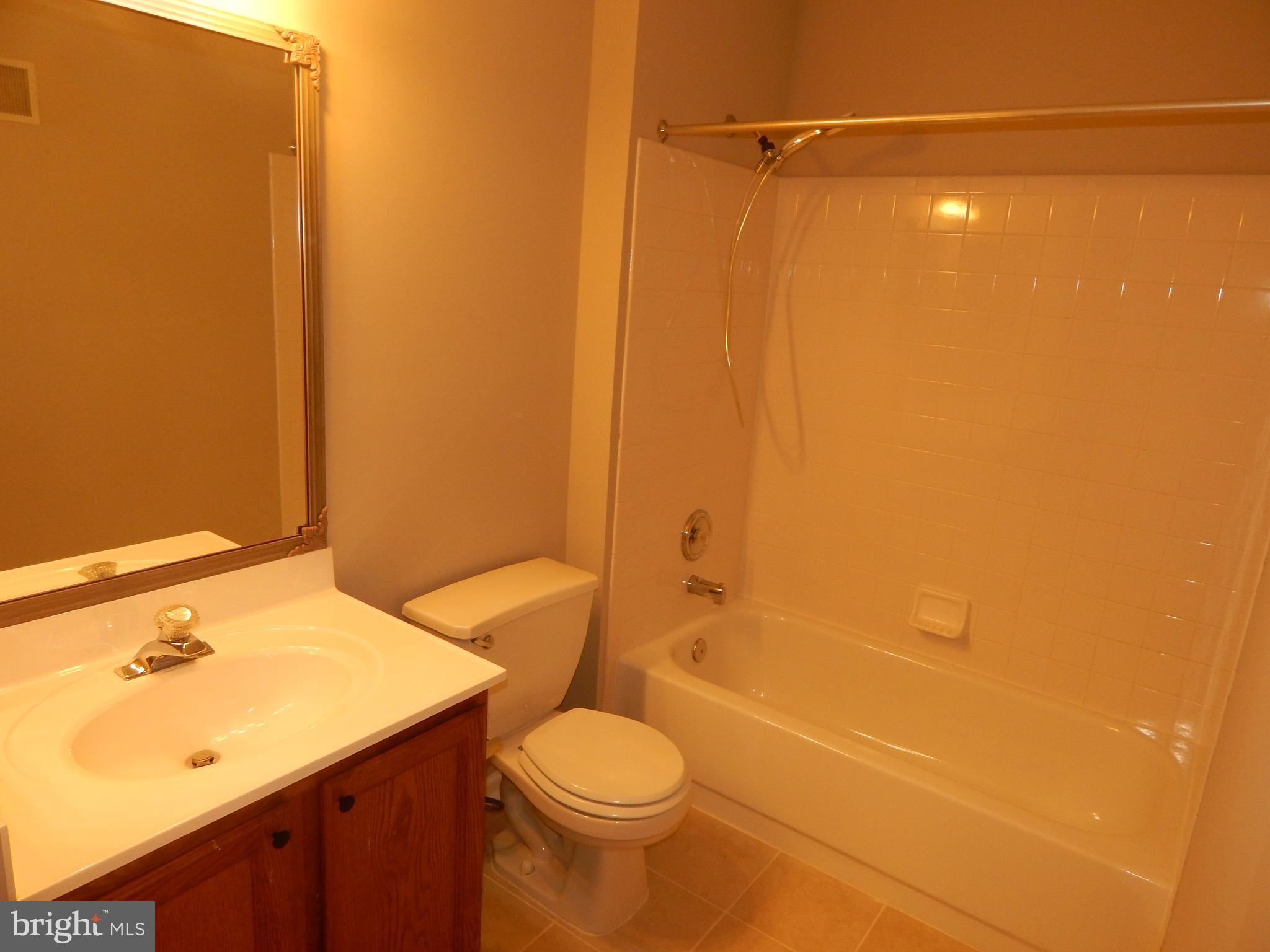 WELLINGTON/CLOVERHILL - Residential