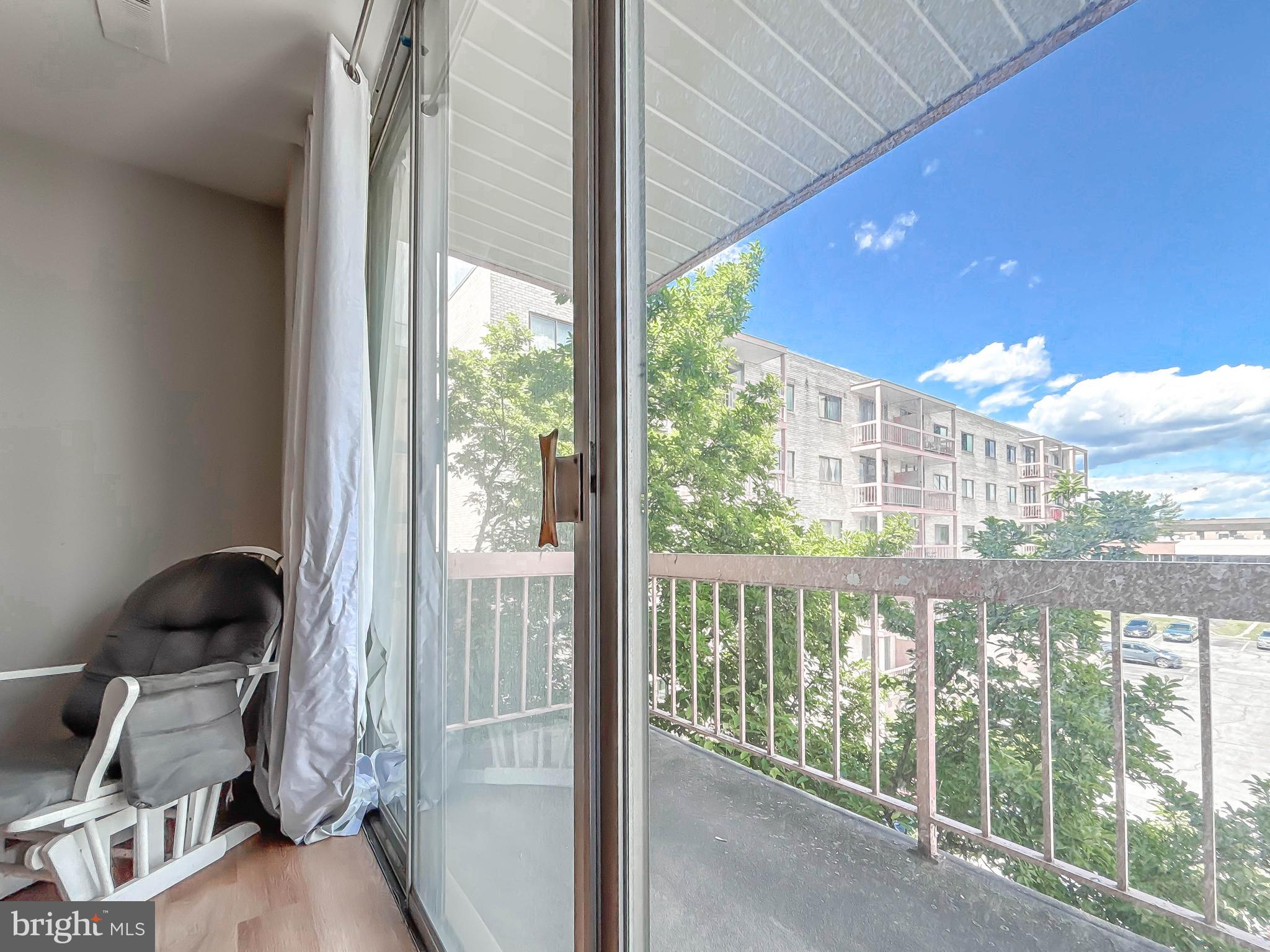 PIKESVILLE - Residential