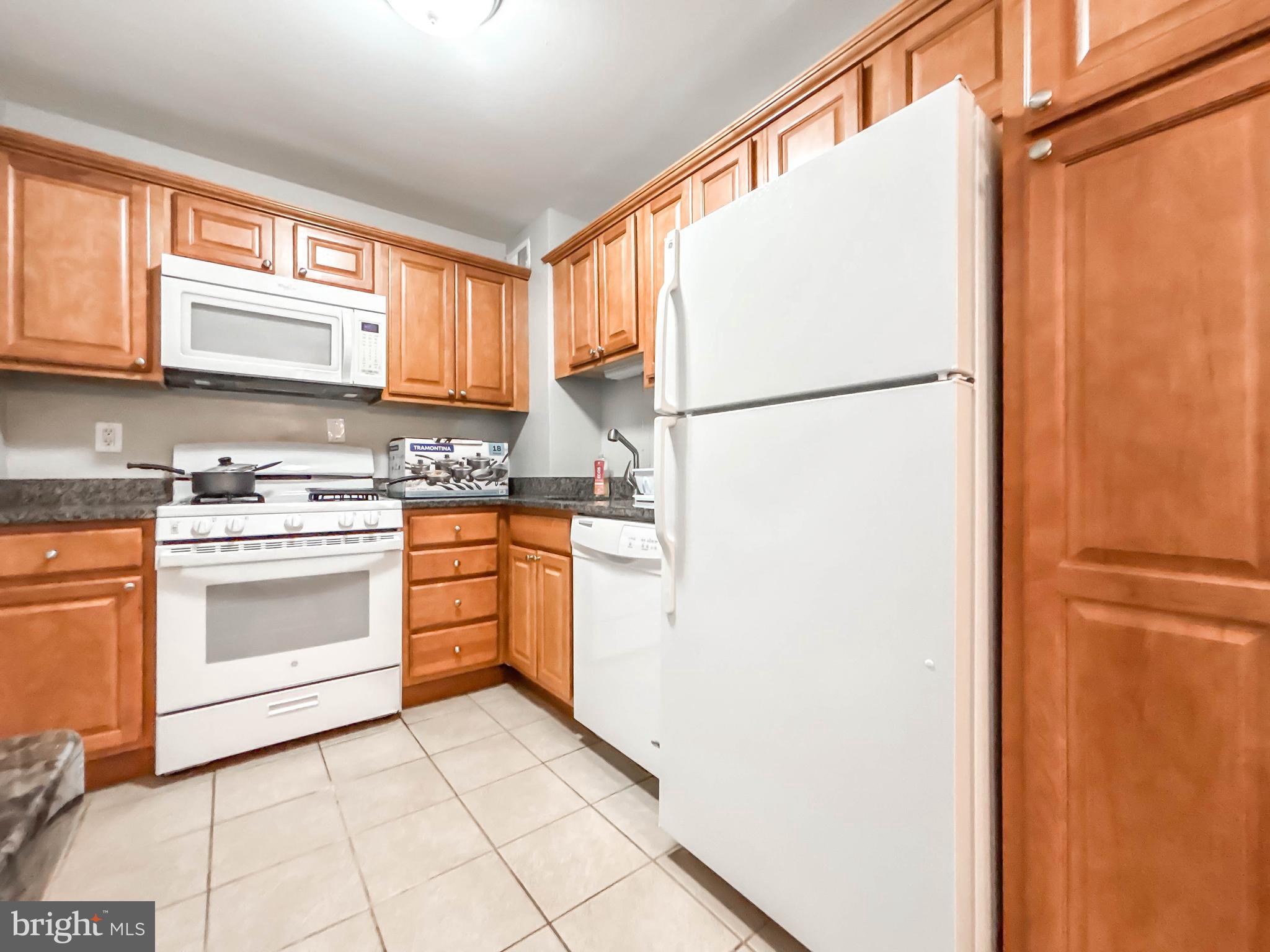 PIKESVILLE - Residential