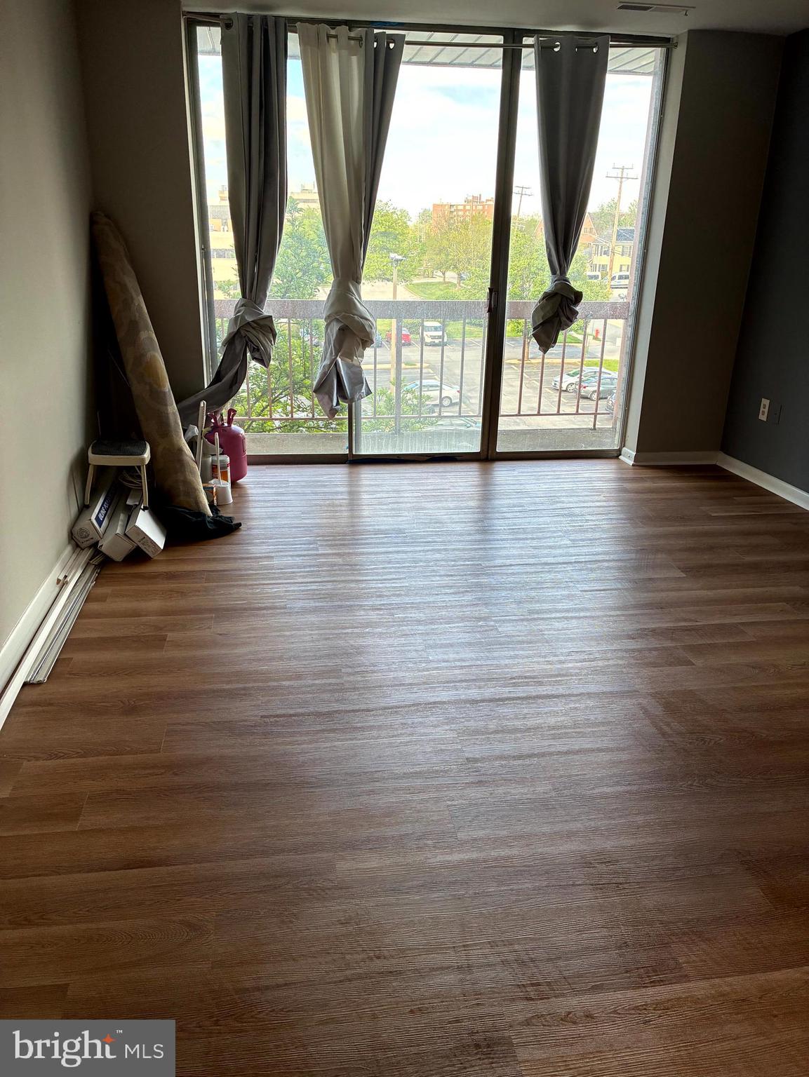 PIKESVILLE - Residential