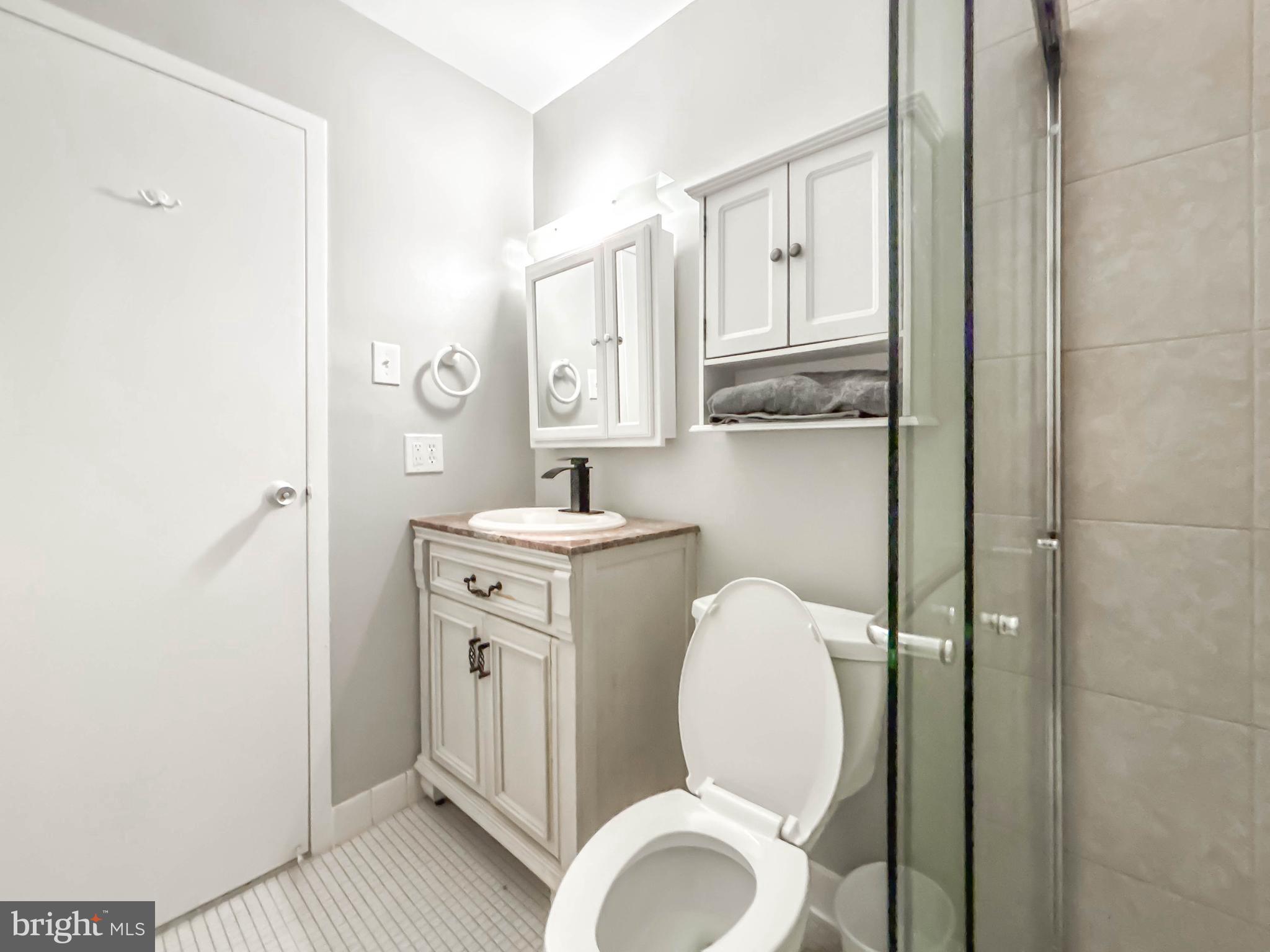 PIKESVILLE - Residential
