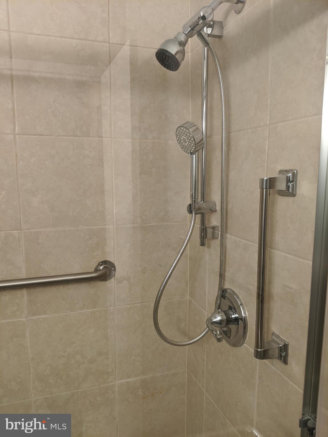 PIKESVILLE - Residential